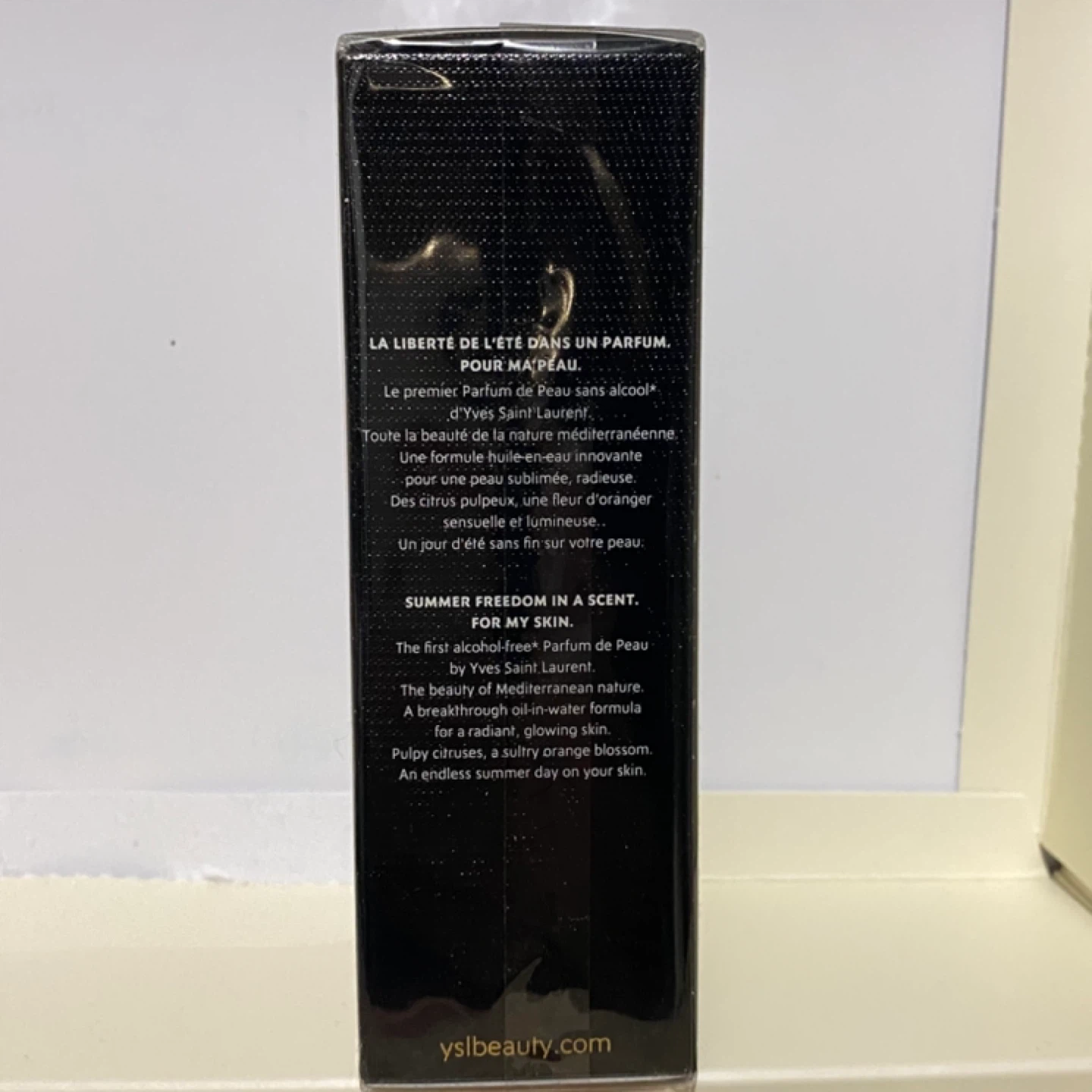 Yves Saint Laurent Libre L'Eau Nude Parfum de Peau, 1.6 fl oz - photo 4