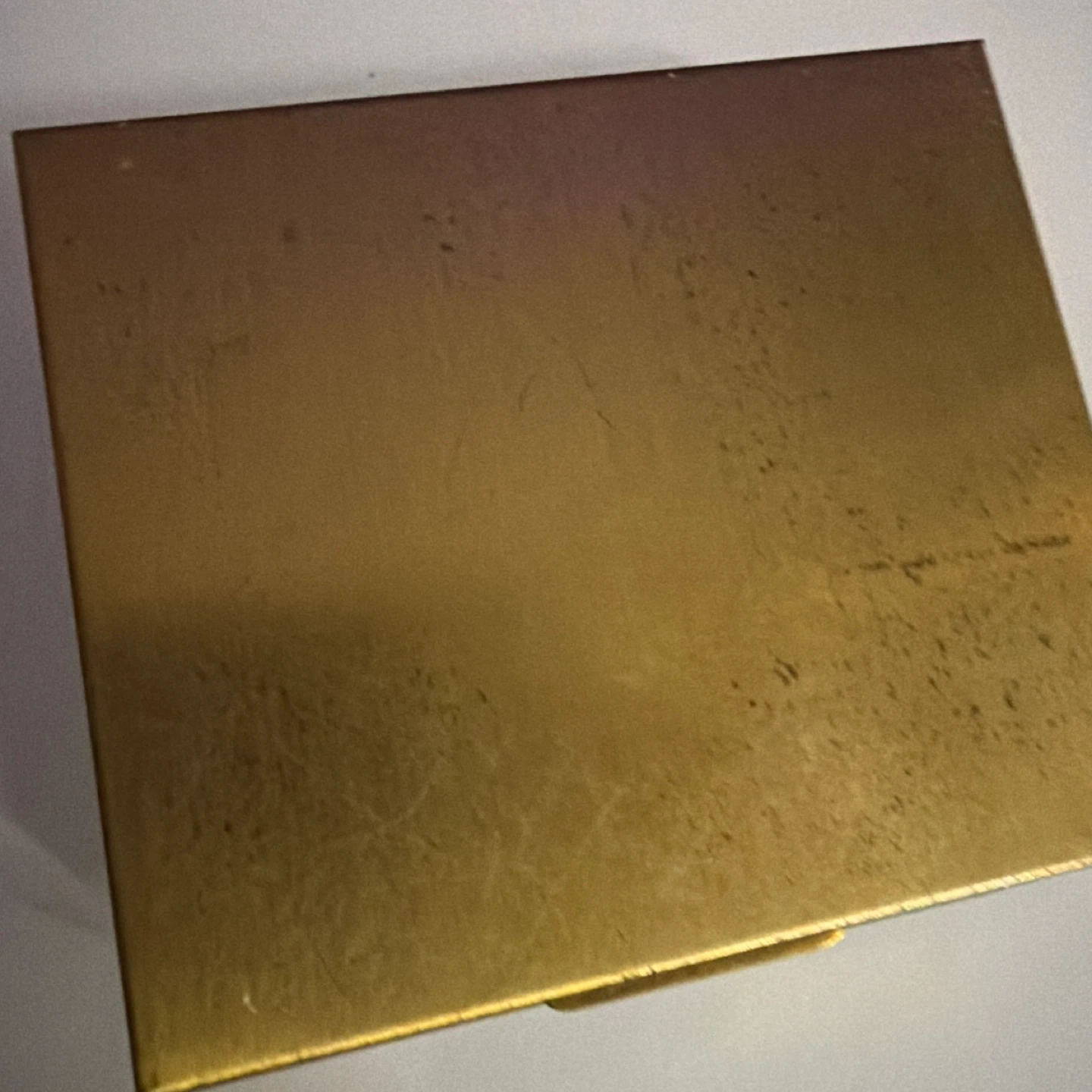 Vintage Gold Tone Powder Compact with Dollar Sign Charm - photo 4