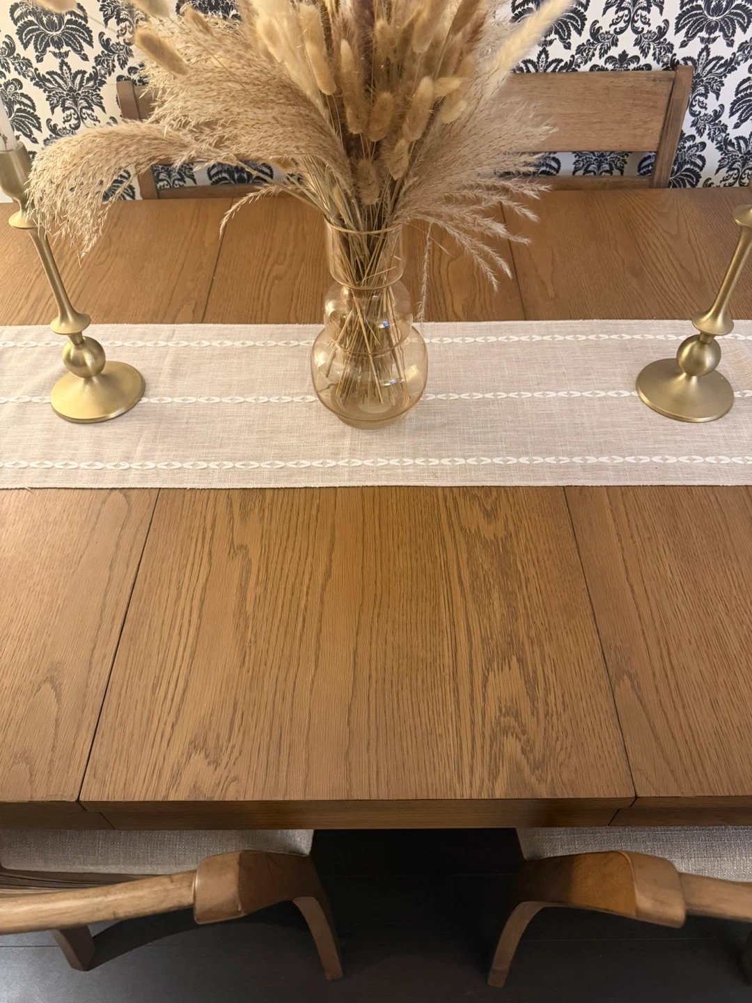 Extendable Wooden DiningTable & Chairs from Property Brothers - photo 2