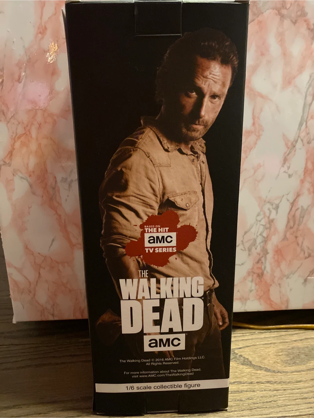 The Walking Dead AMC TV Series 1/6 Scale Collectible Figure - photo 2