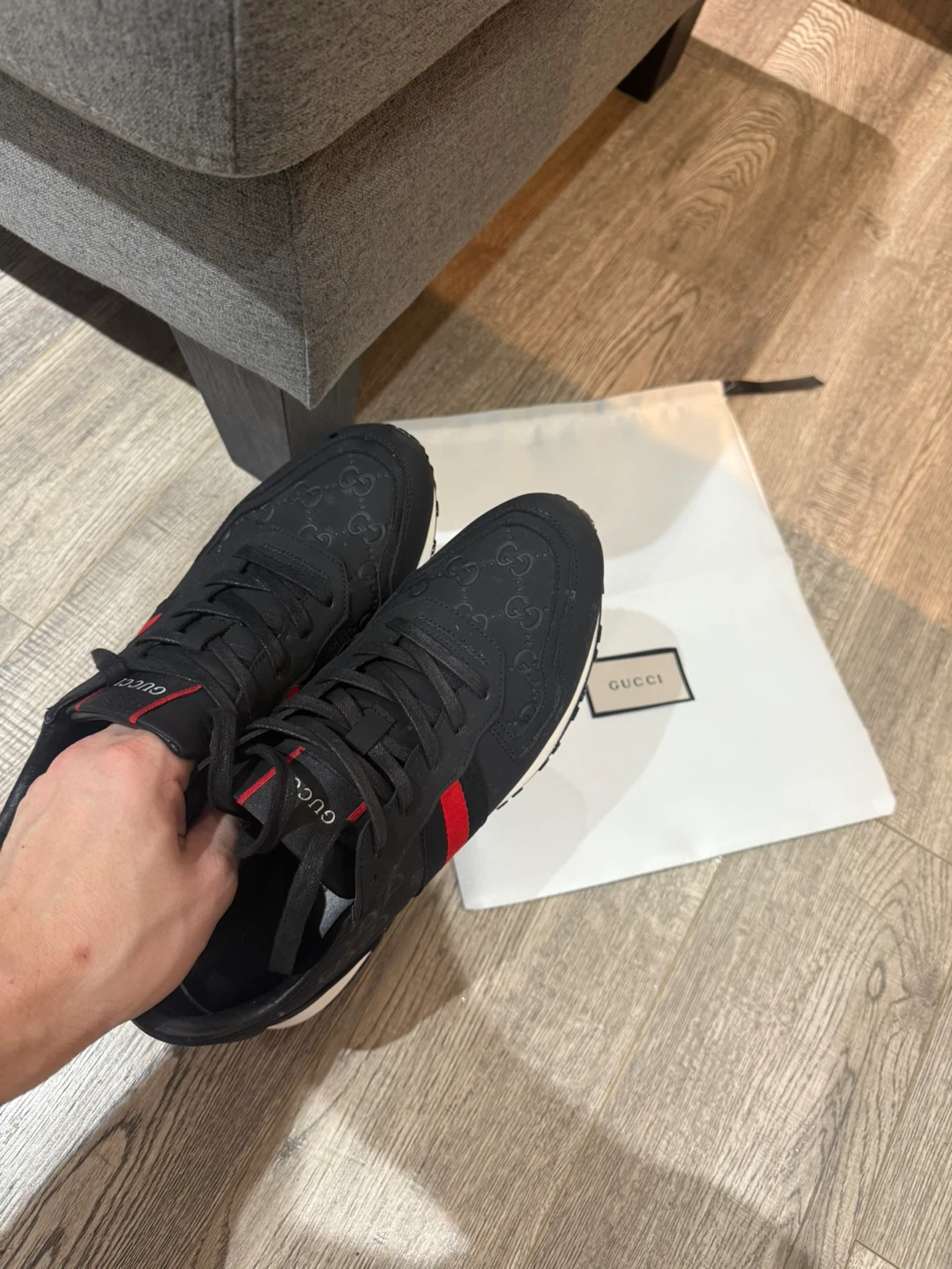 Gucci Sneakers – Size 10