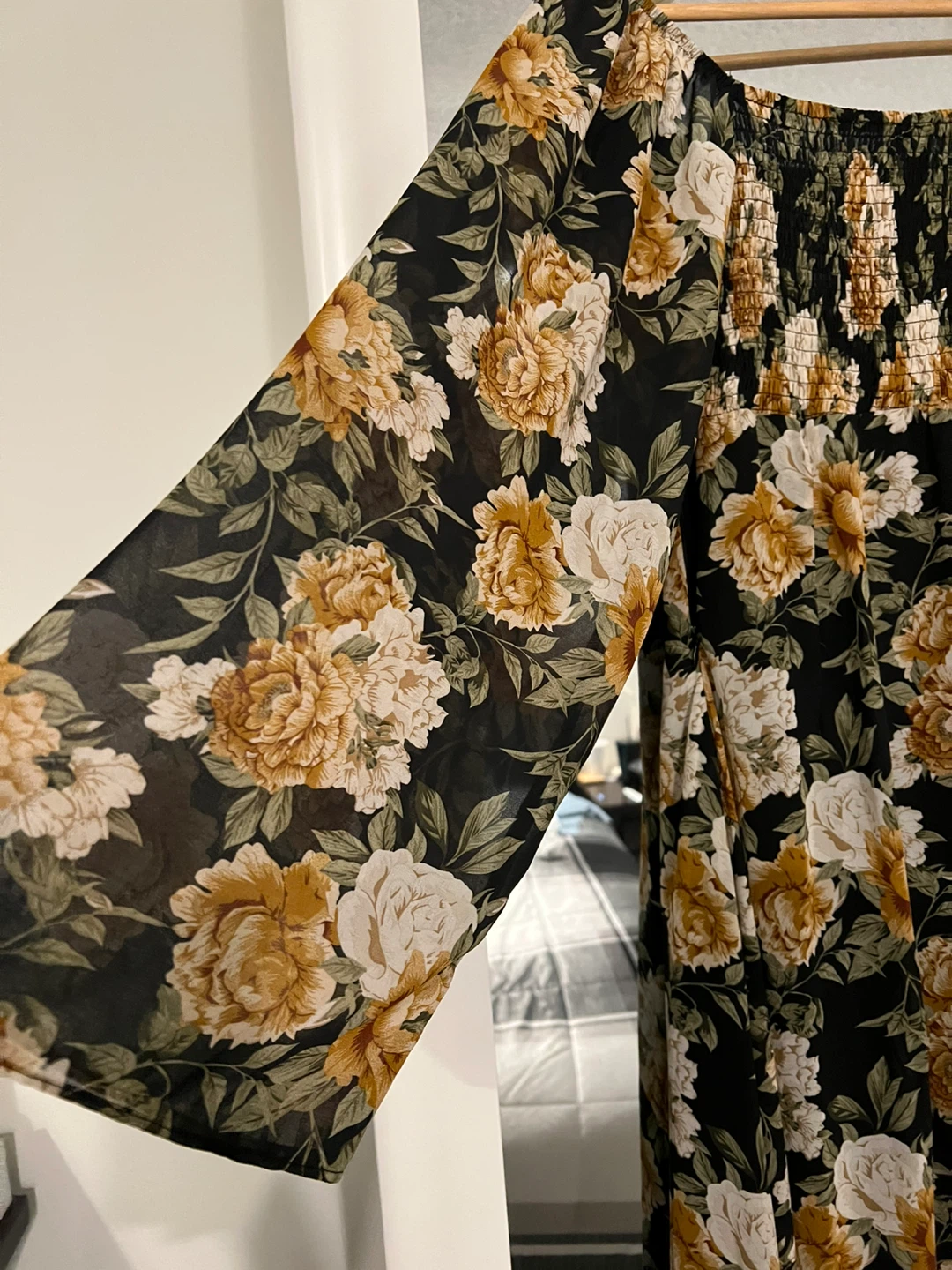 Glock Collection Floral Off-the-Shoulder Dress - photo 4