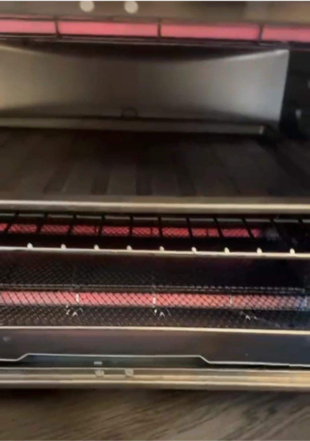 Gourmia French Door Air Fryer Oven. - photo 3