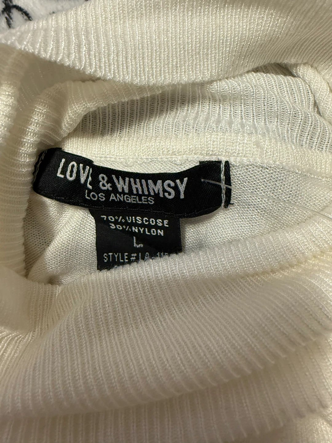 LOVE & WHIMSY Ivory Turtleneck Sweater - Size L - photo 2