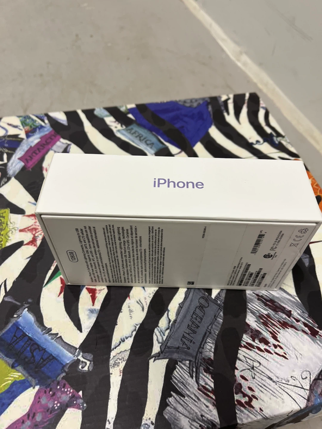 Empty Box Apple iPhone 11 Purple 128GB - photo 2