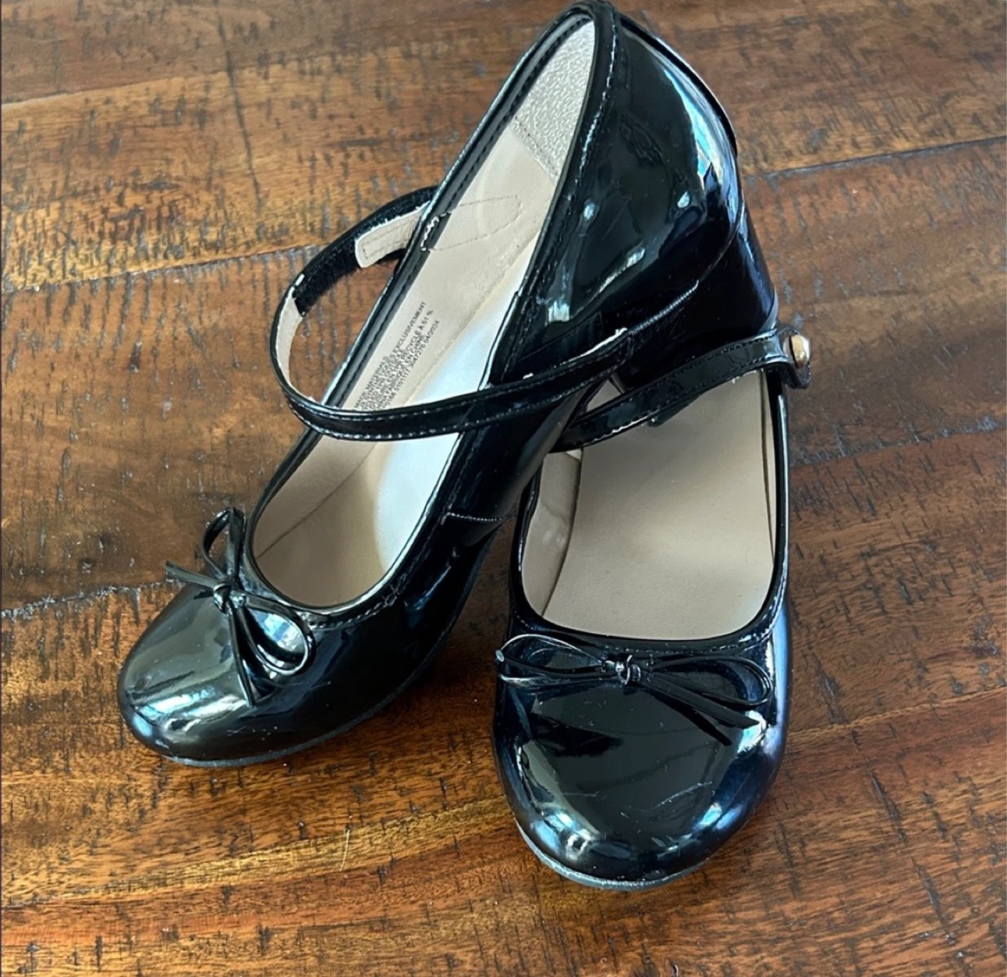 Place Shiny Black Kids Mary Jane Shoes - photo 2