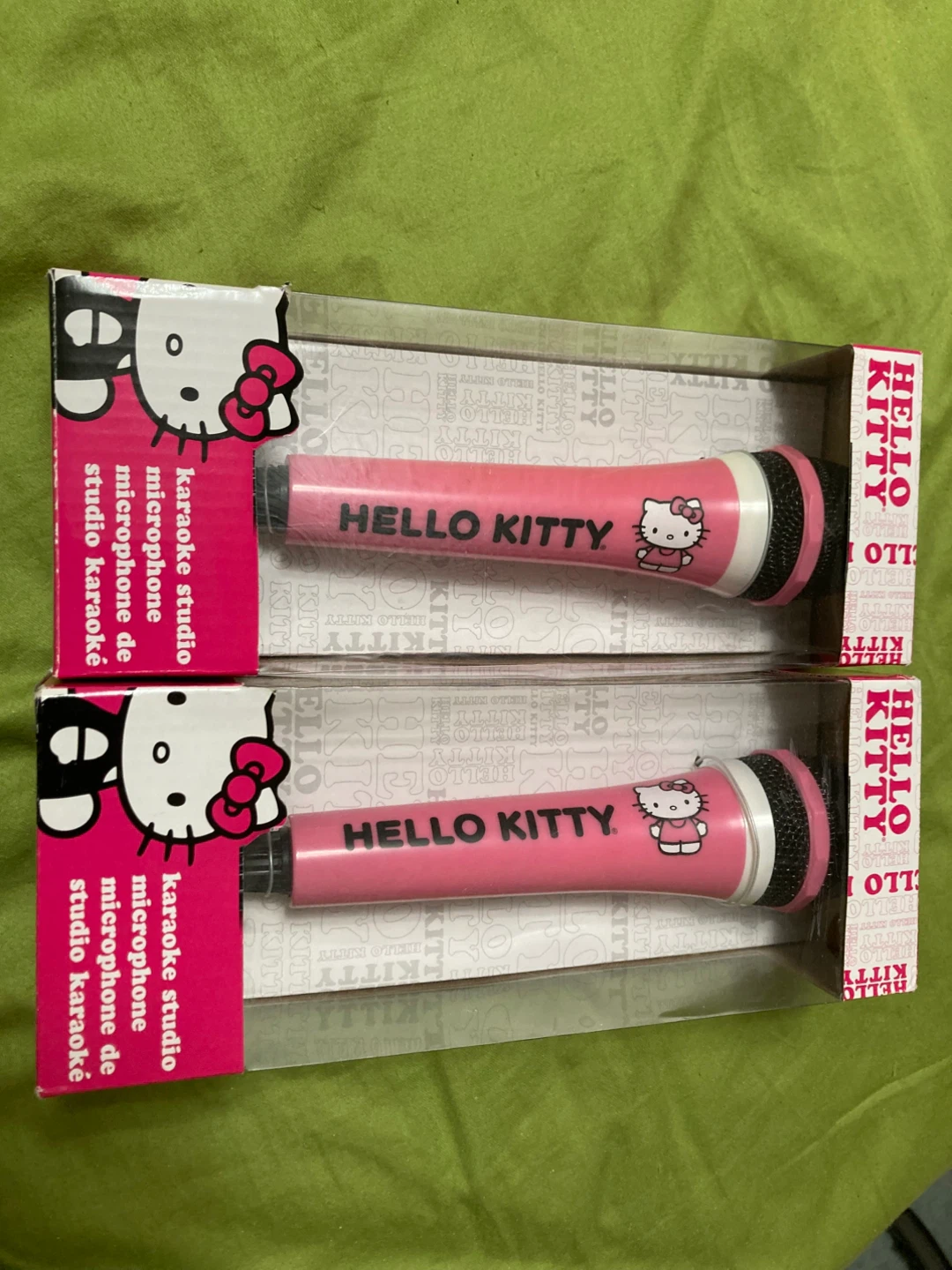 Hello Kitty Karaoke Studio Microphone (2-Pack)