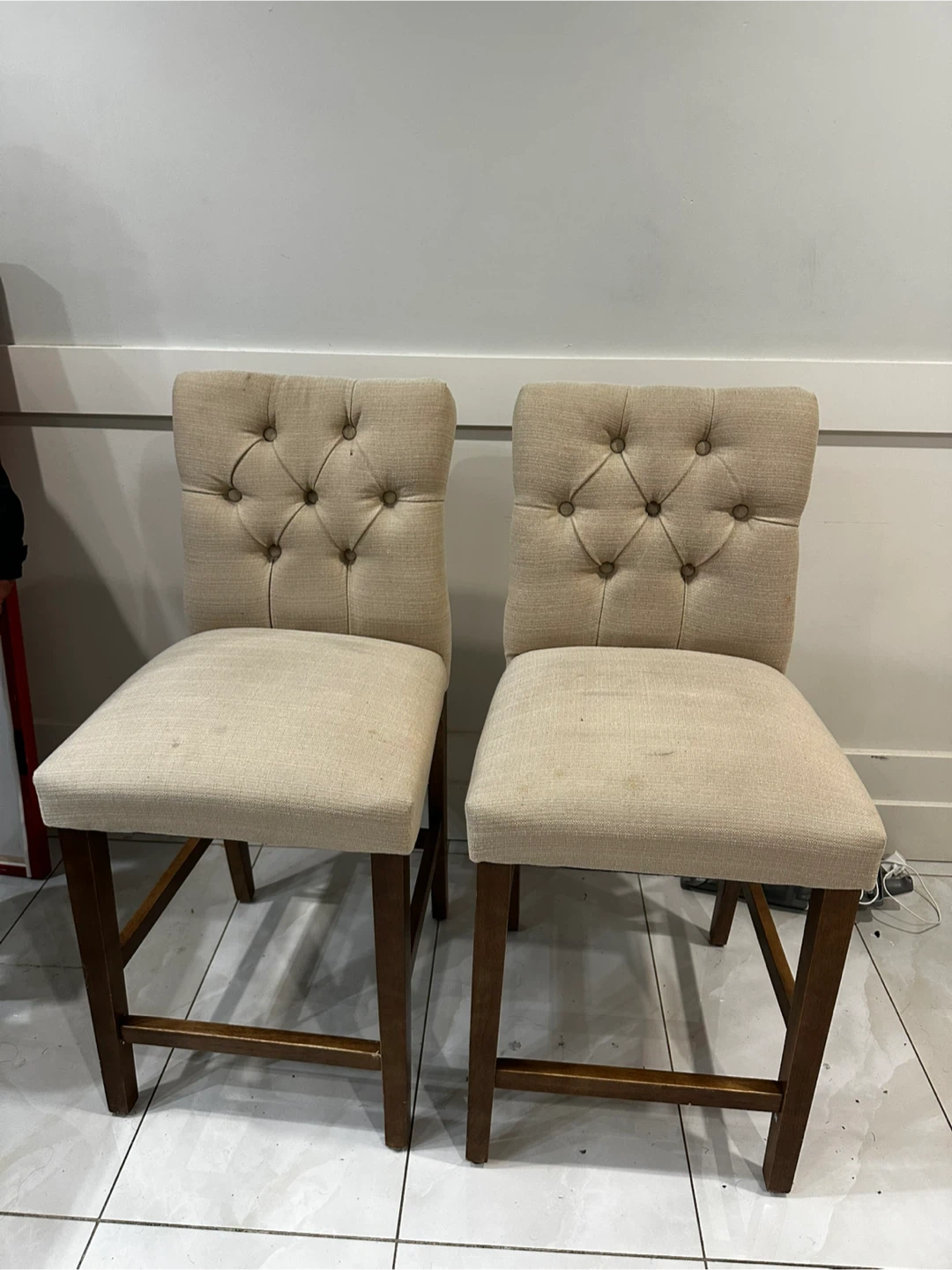 Set of 2 Tufted Counter Height Stools - photo 2