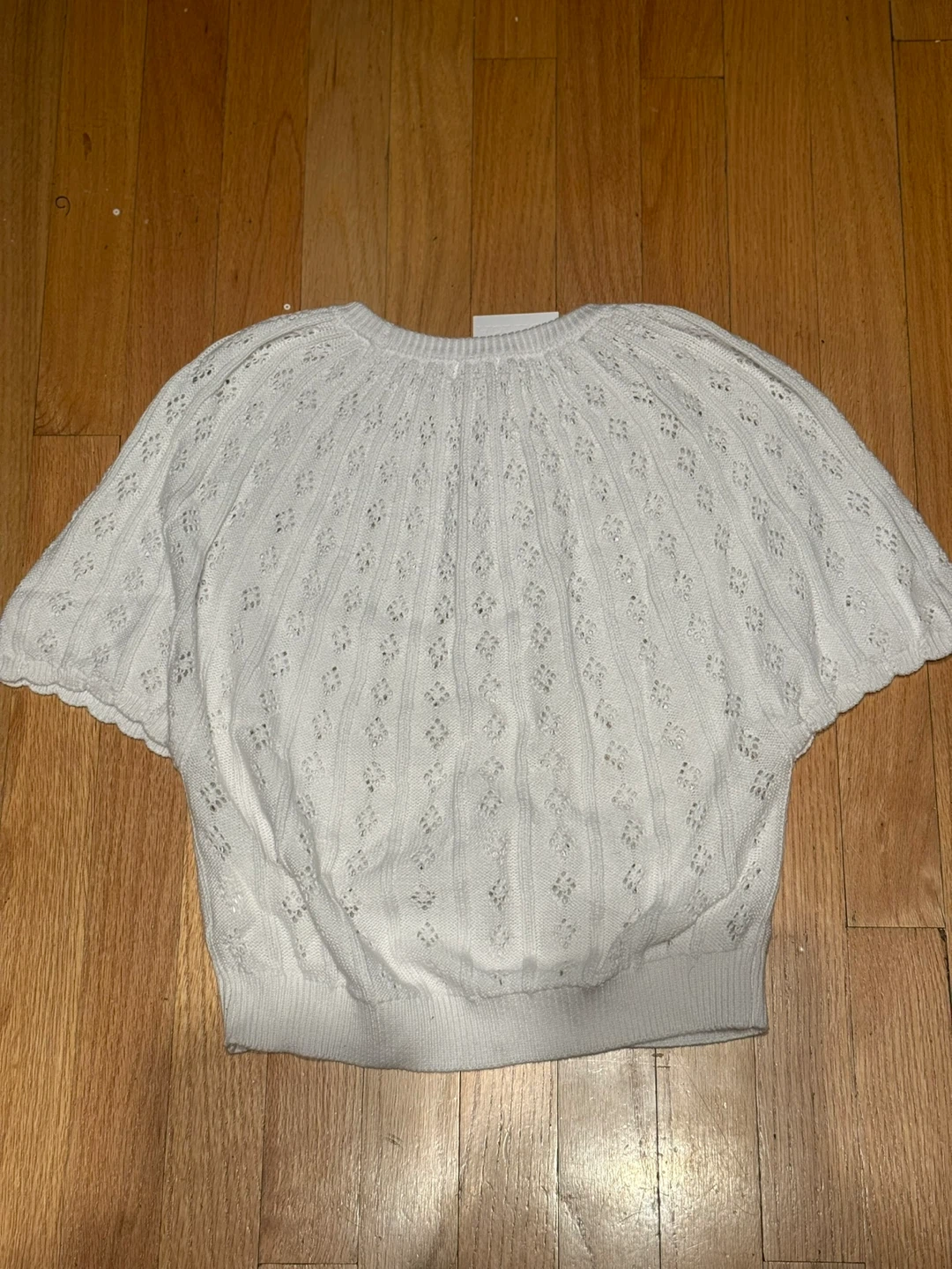 RED ASPECT White Knit Top - Size MT - photo 2