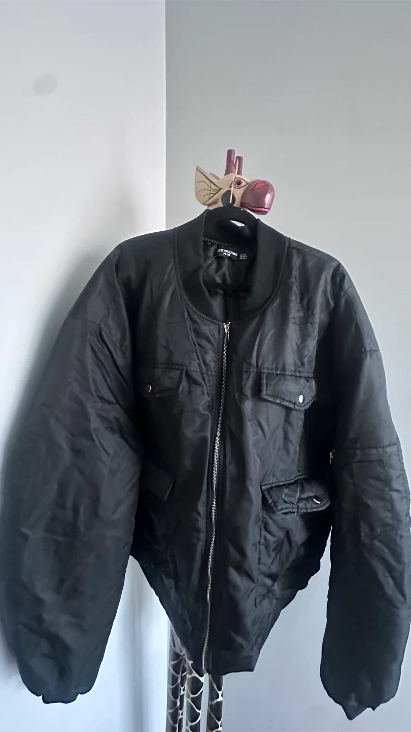 PrettyLittleThing Plus Black Oversized Bomber Jacket