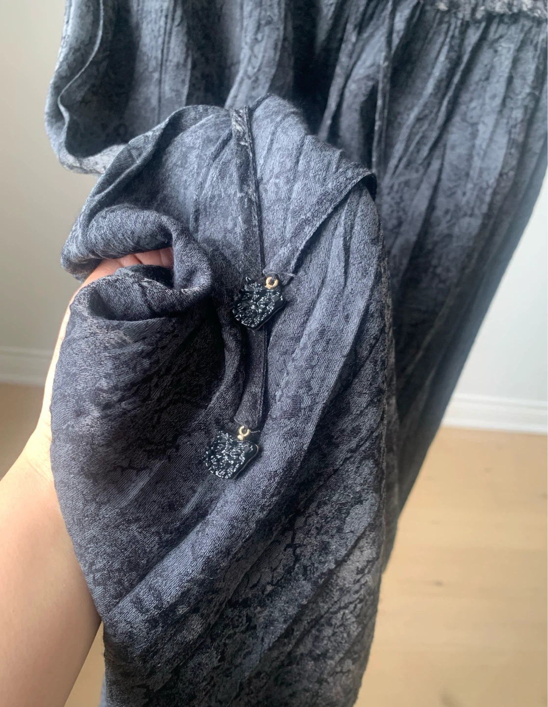 ZARA Black Flowing Pleated Maxi Skirt XXS - photo 3