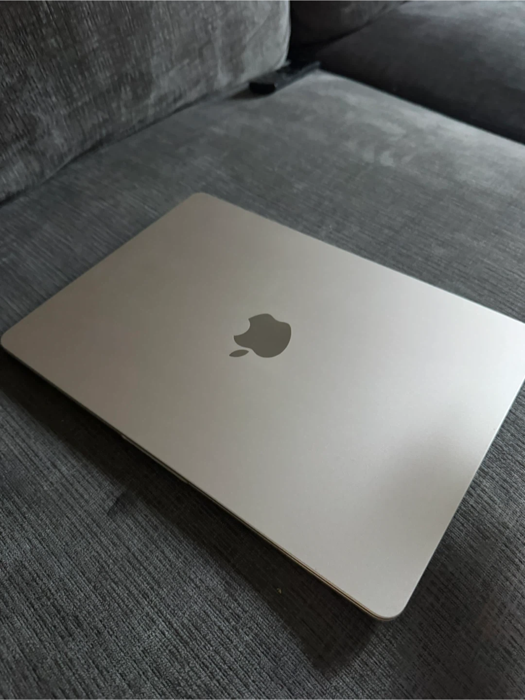 Apple MacBook Air M2 Laptop - photo 3