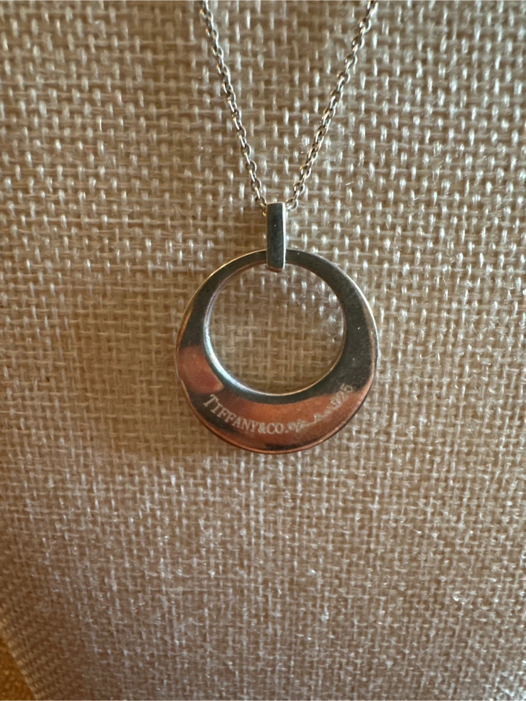 Sterling Silver Circle Pendant Necklace - photo 2
