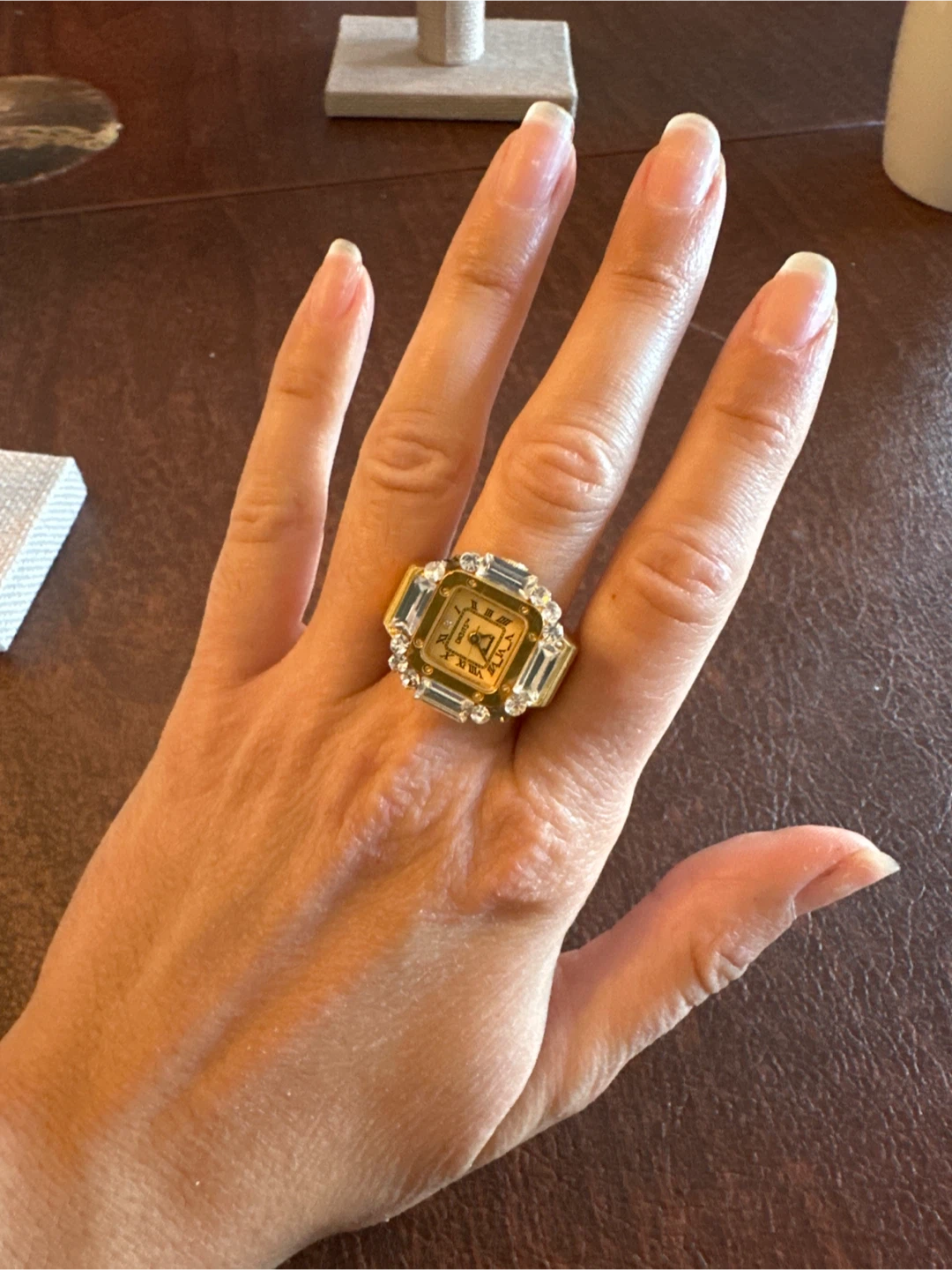 Stretchy Digits™ women's ring watch gold tone faux diamonds - photo 4