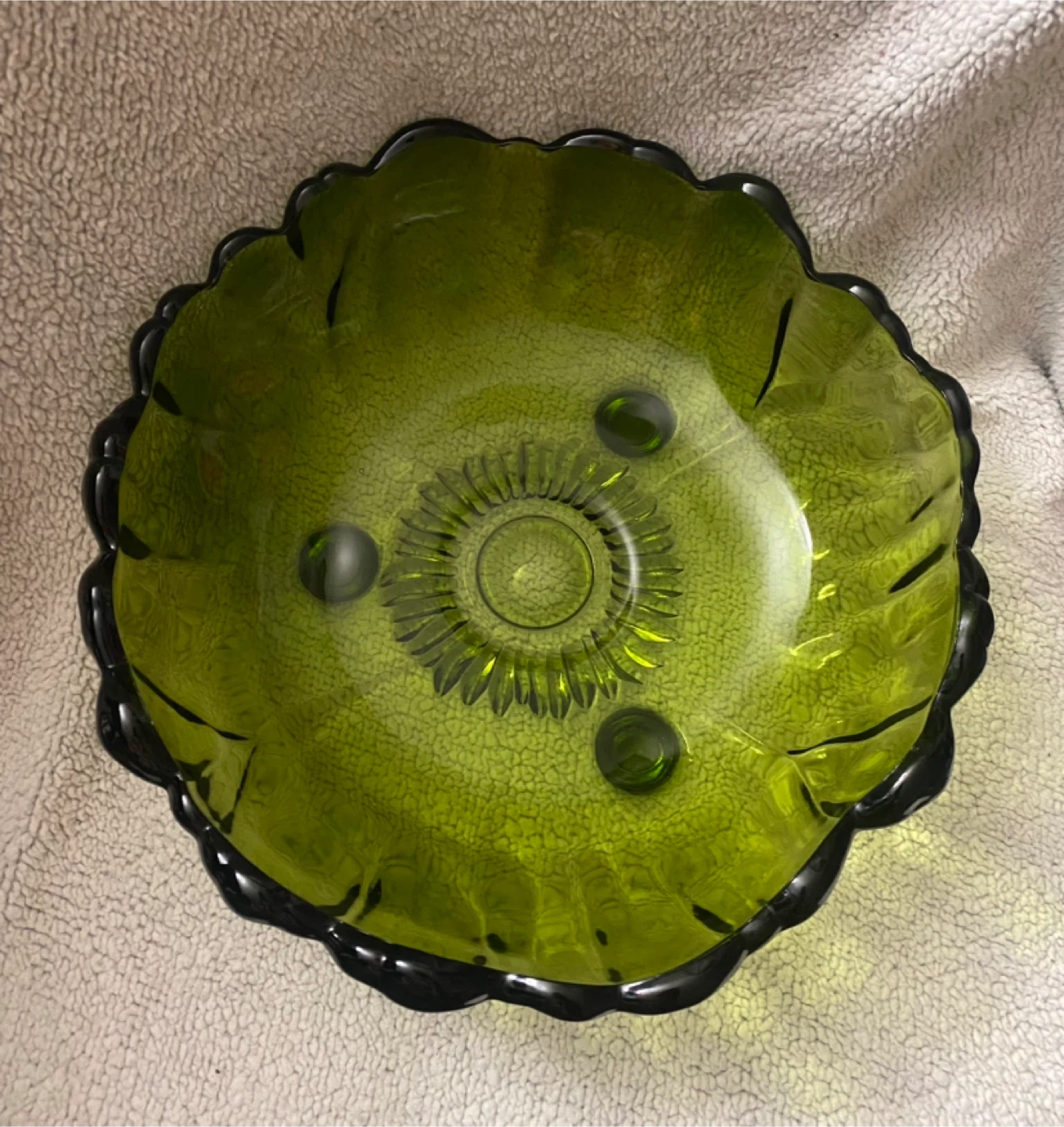Vintage Green Glass Footed Bowl - photo 3