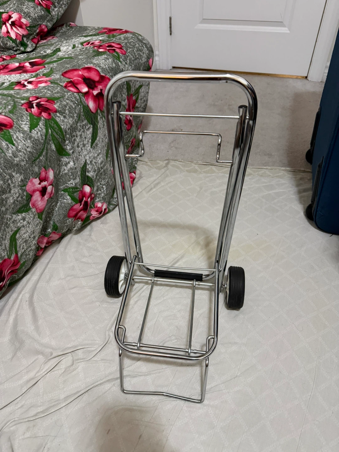 Folding Luggage Cart - photo 3