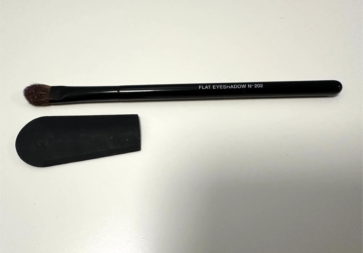 Chanel Flat Eyeshadow Brush N° 202 - photo 2