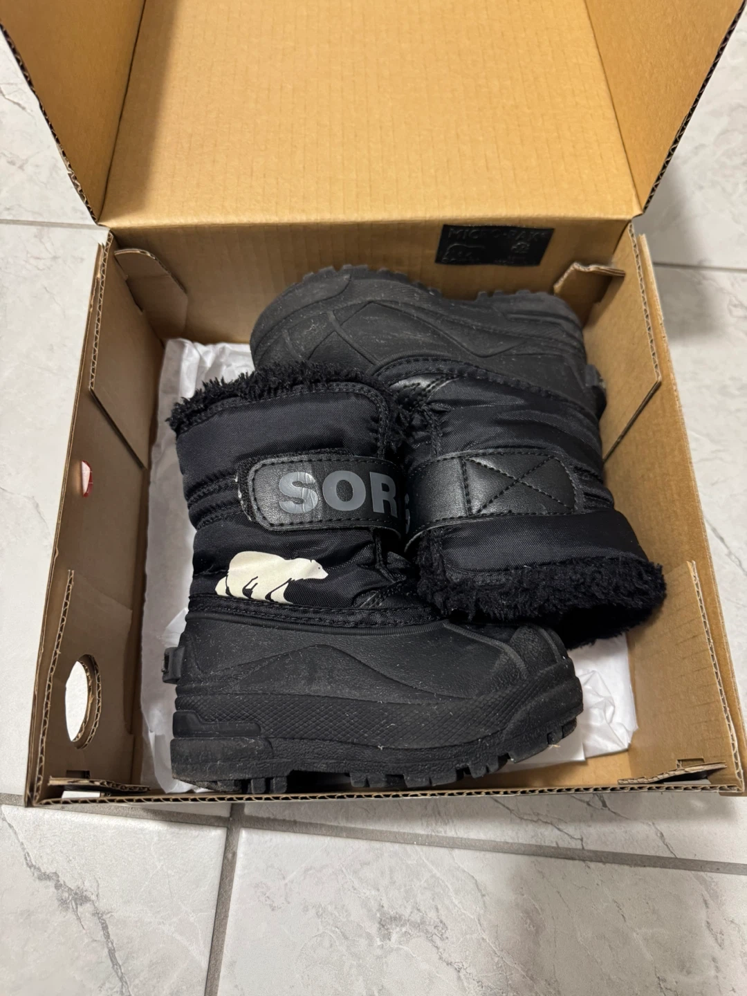 Sorel toddler snow commander boots size us7 - photo 2