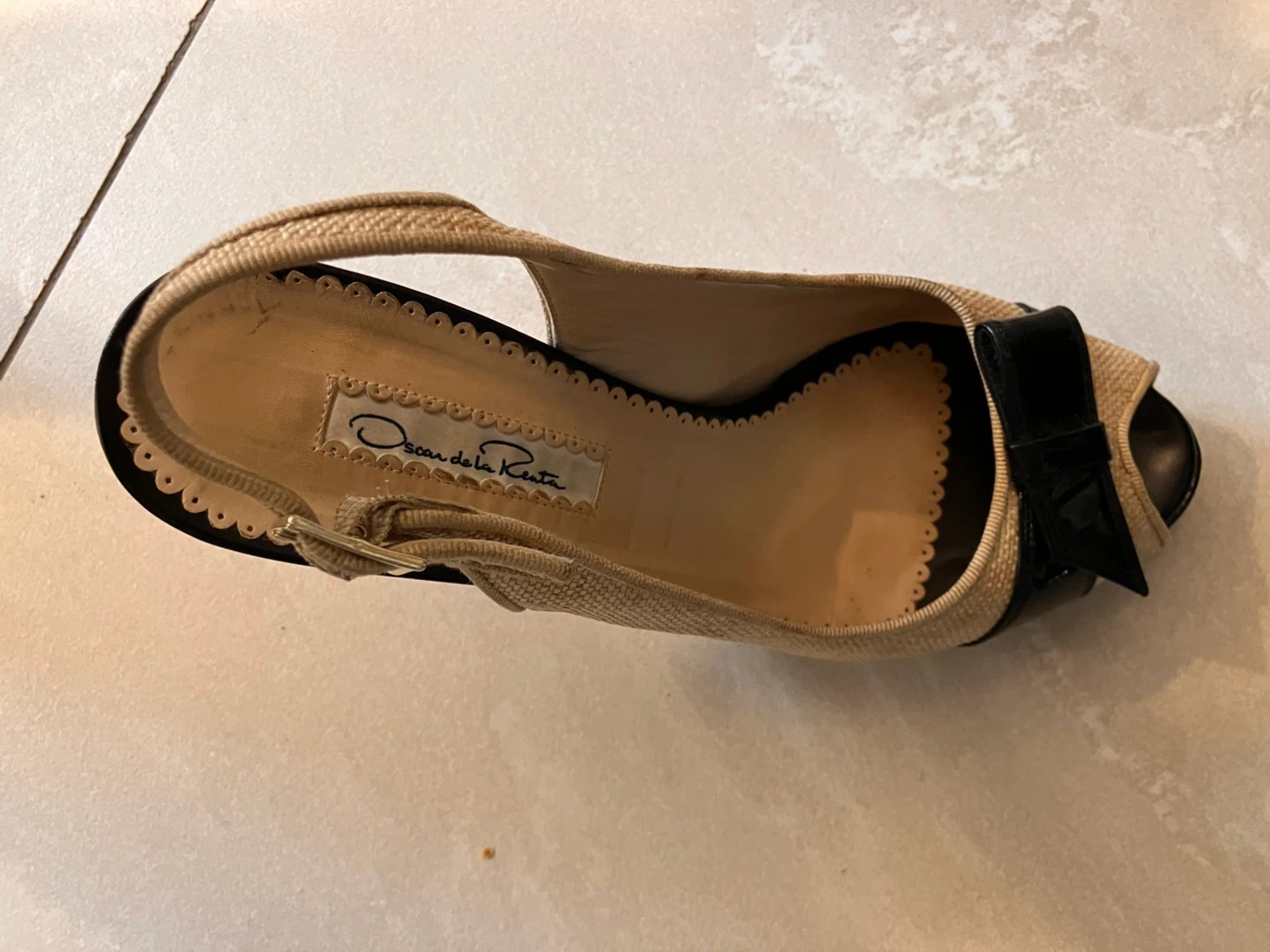 Oscar de la Renta Peep-Toe Slingback Heels Size 38 - photo 5