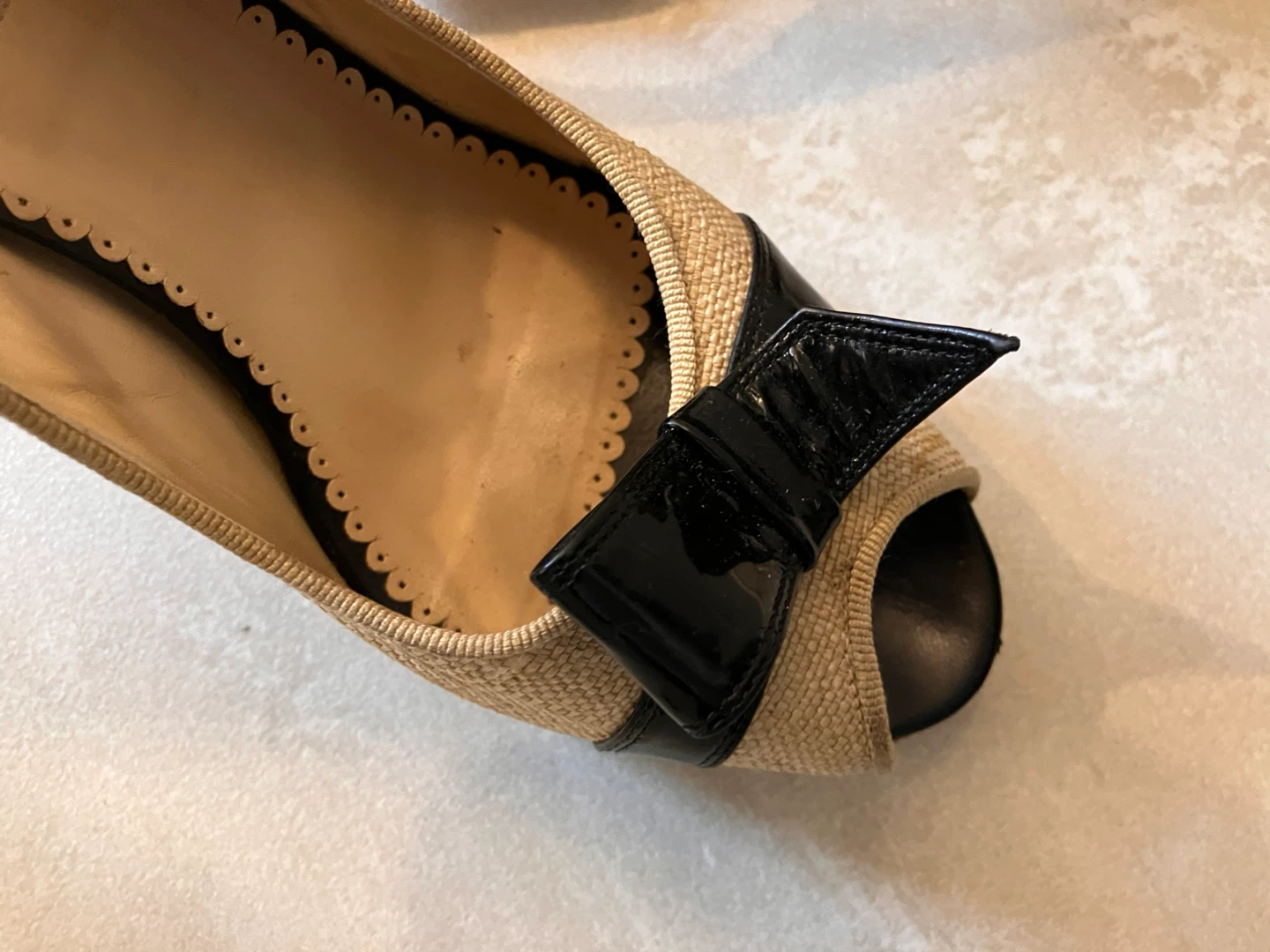 Oscar de la Renta Peep-Toe Slingback Heels Size 38 - photo 3