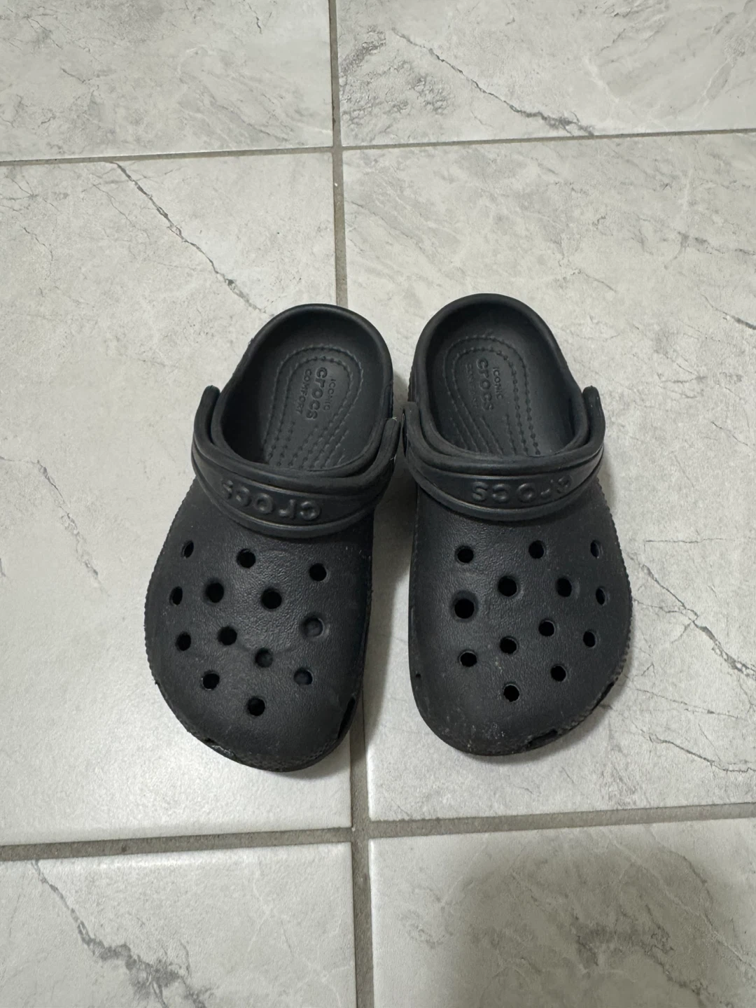 Crocs toddler black size us c9