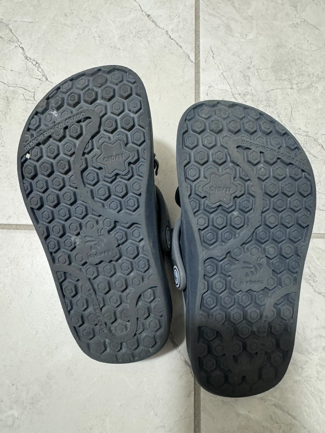 Costco brand crocs navy size us c11/12 - photo 2