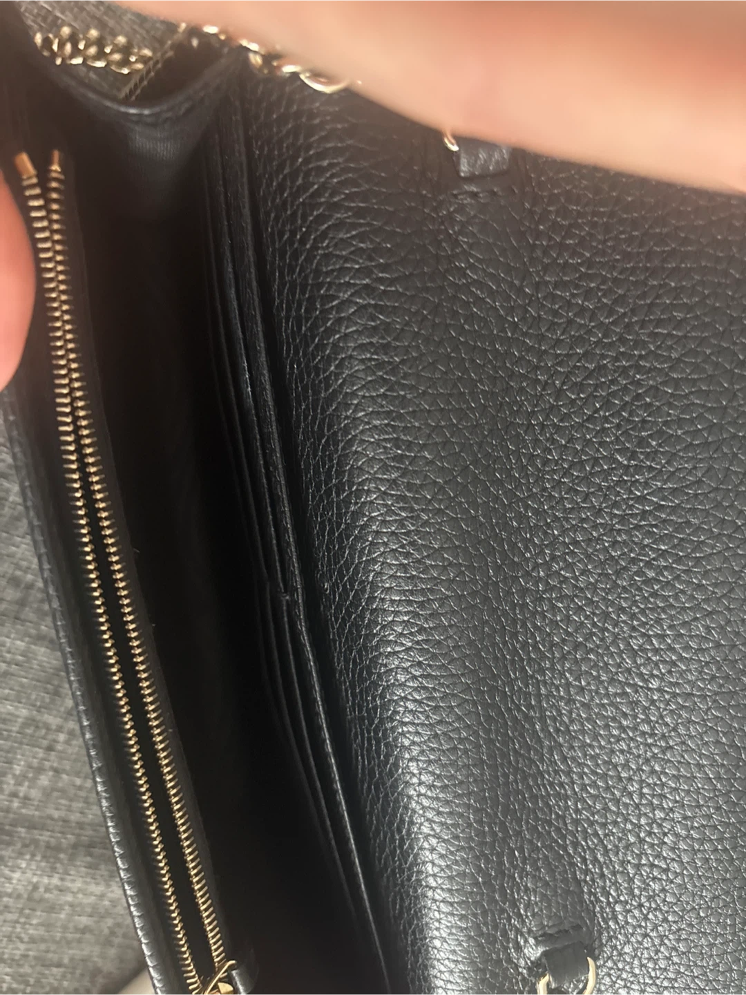 Gucci Black Leather Shoulder Bag with silver Chain - photo 5