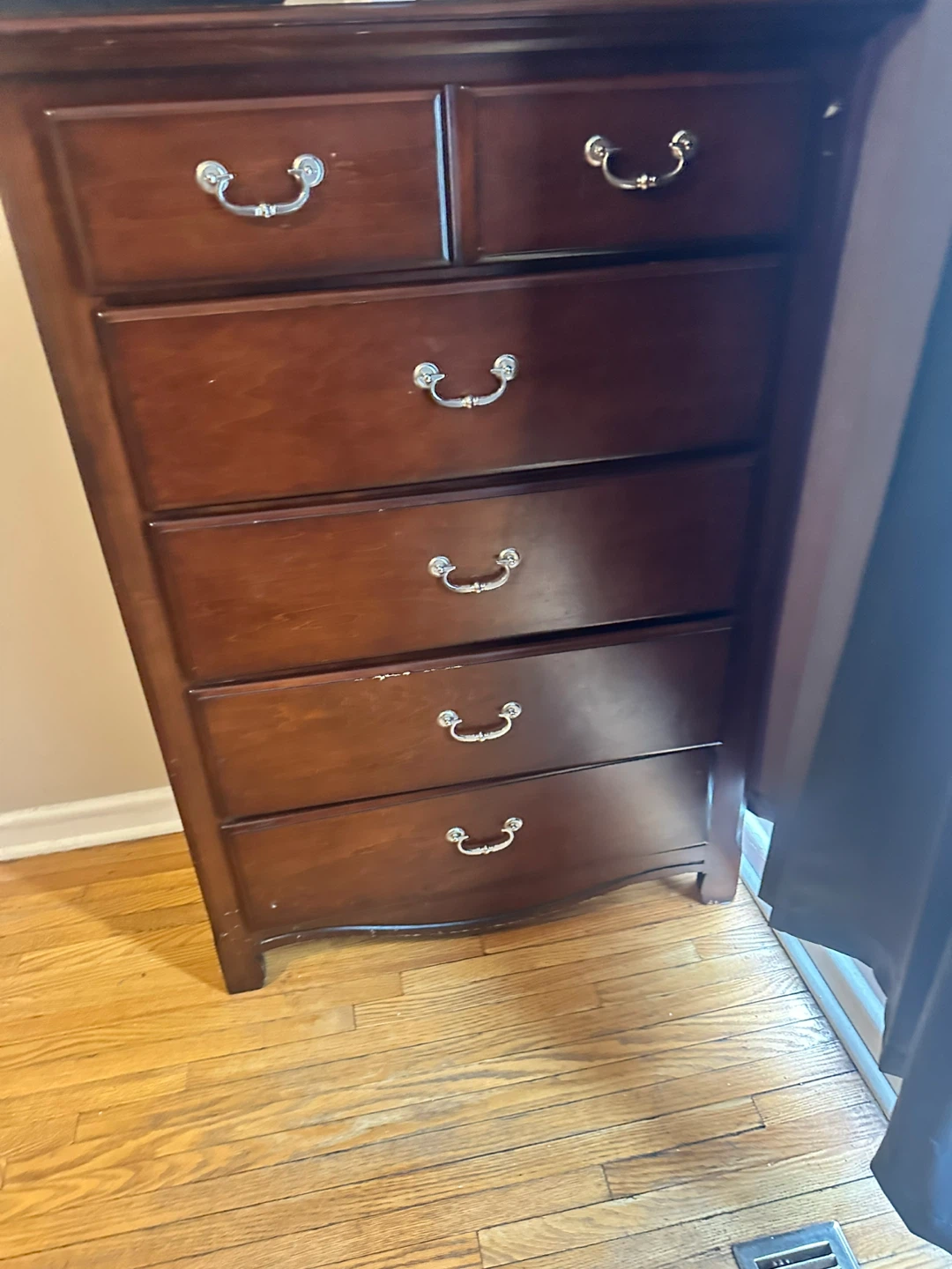 Wooden Dresser - photo 2