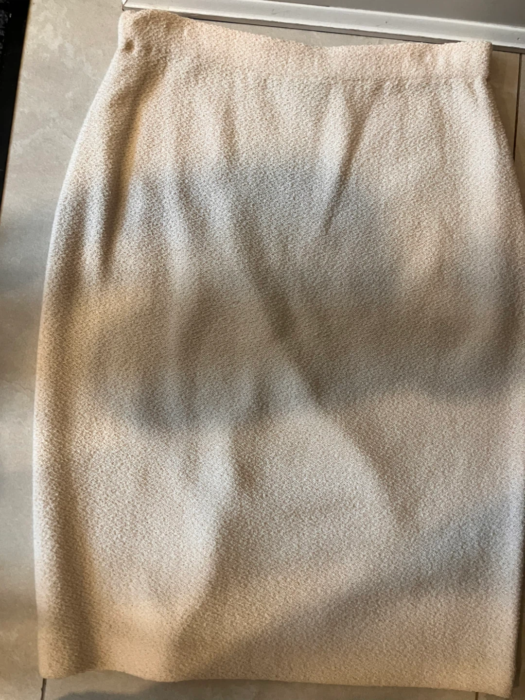 St. John Collection Cream Textured Knit Pencil Skirt Size 6 - photo 5