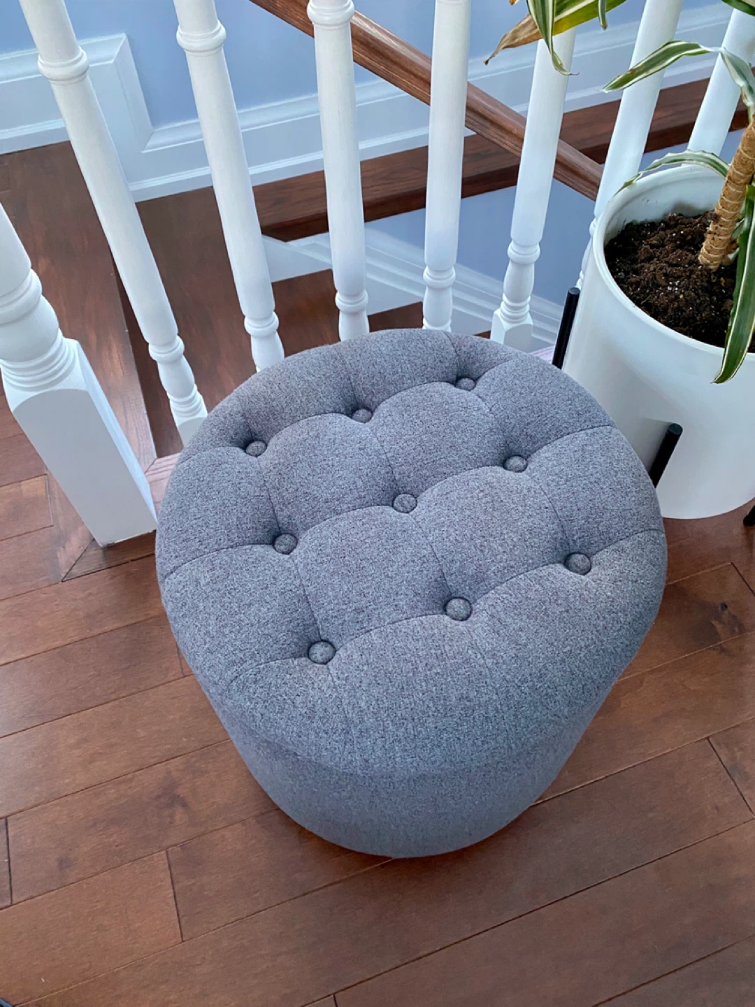 Grey Tufted Storage Ottoman - photo 2