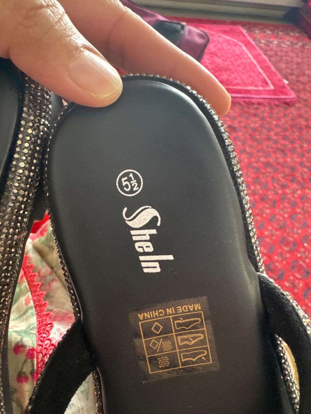 Shein Embellished Flip Flops Size 5.5 - photo 3