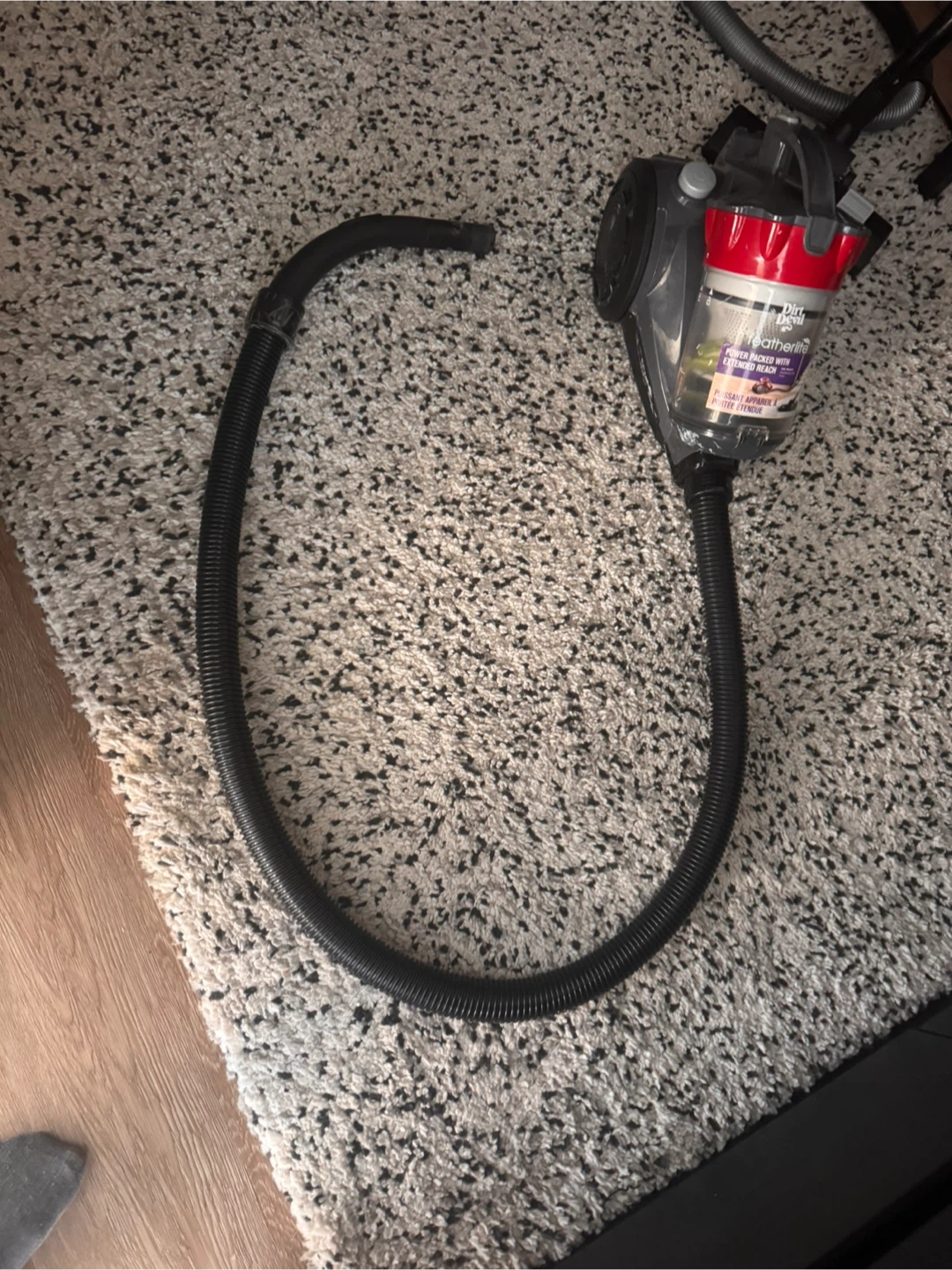 Dirt Devil Featherlite Bagless Vacuum Cleaner