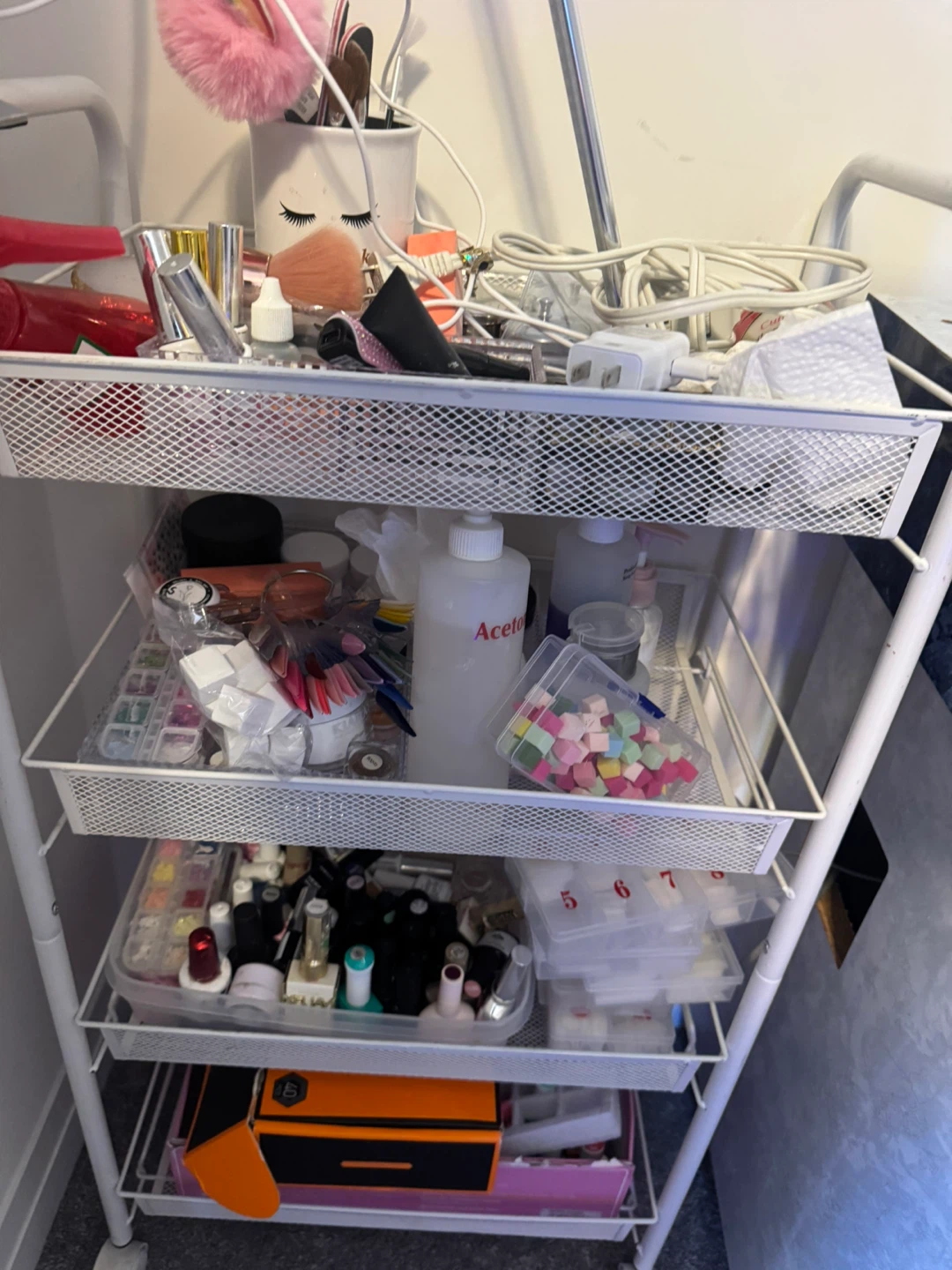 Nail Art Supply Rolling Cart and Desk Accessories - photo 2