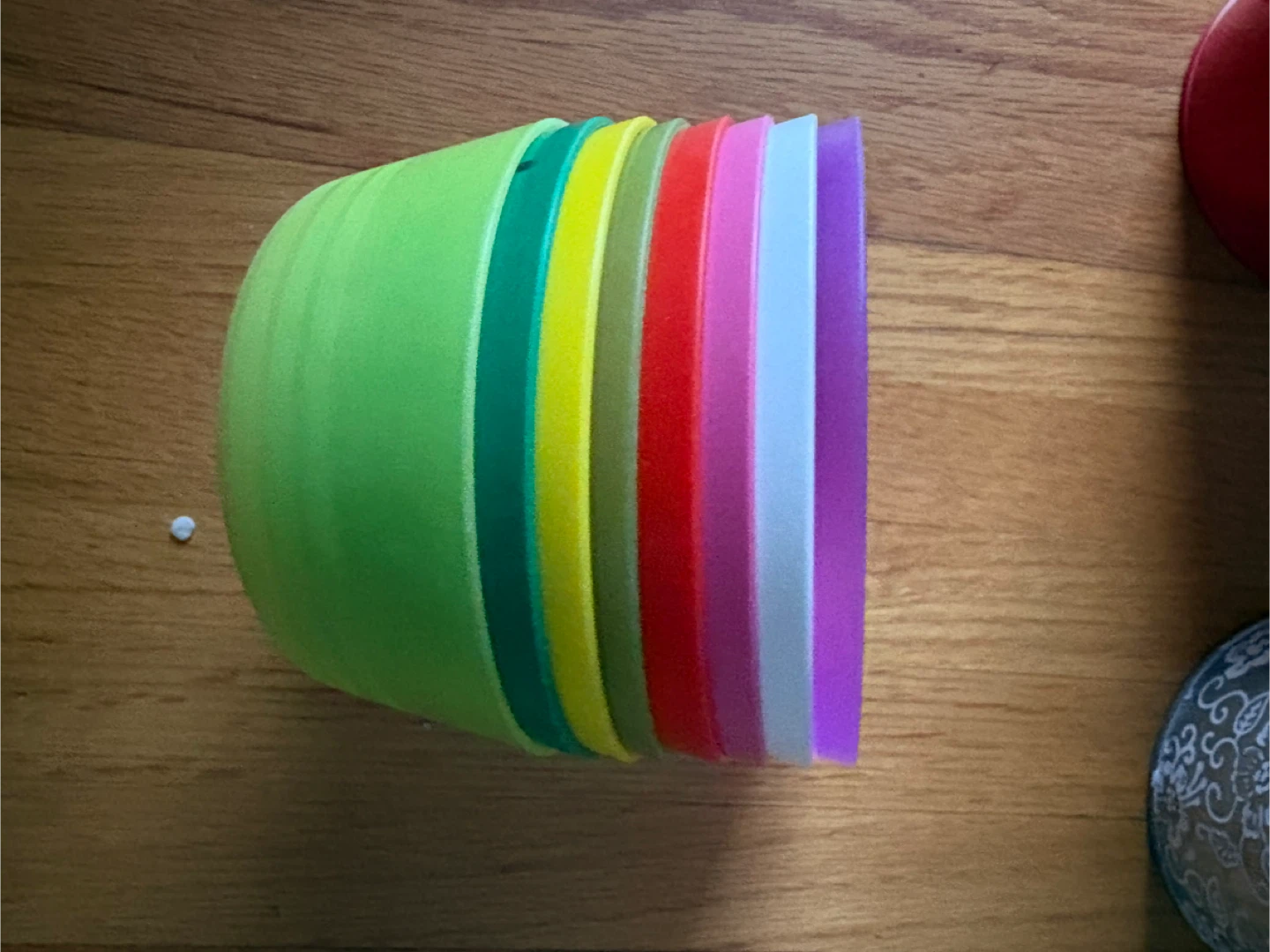 Stackable Plastic Bowls Set