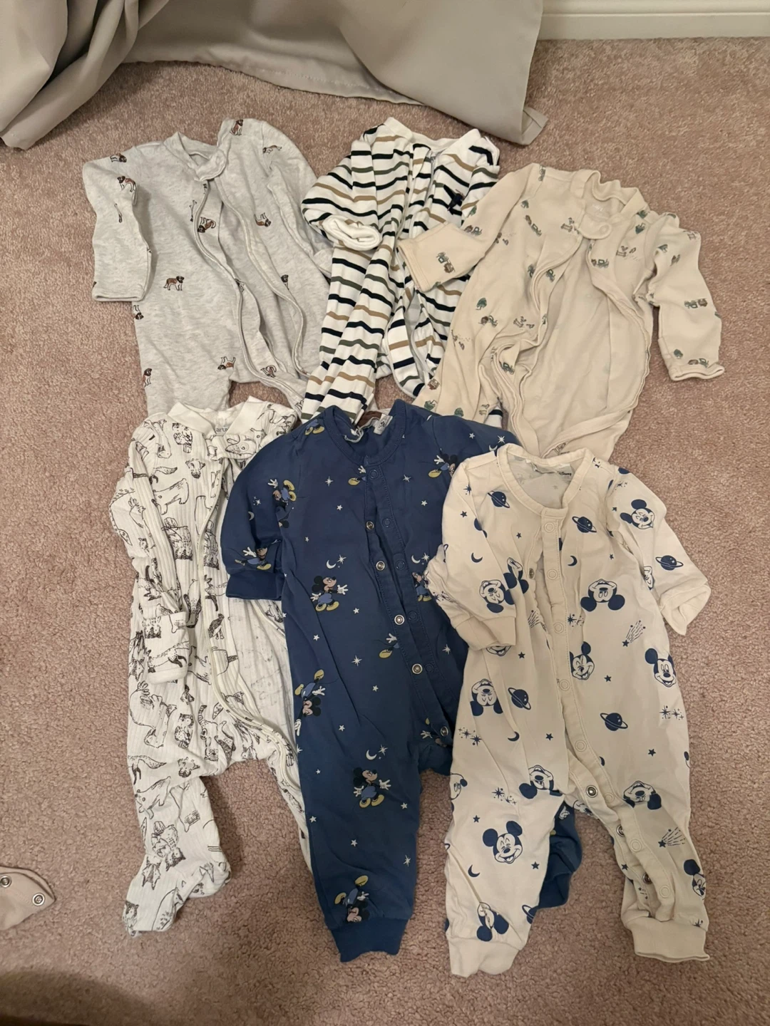 Baby Onesies and Sleepers Lot (various brands) - photo 2