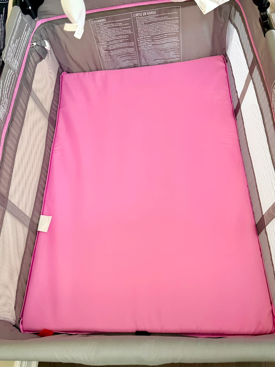 Like New Harmony Play & Go Deluxe Playard – Very Clean - photo 3