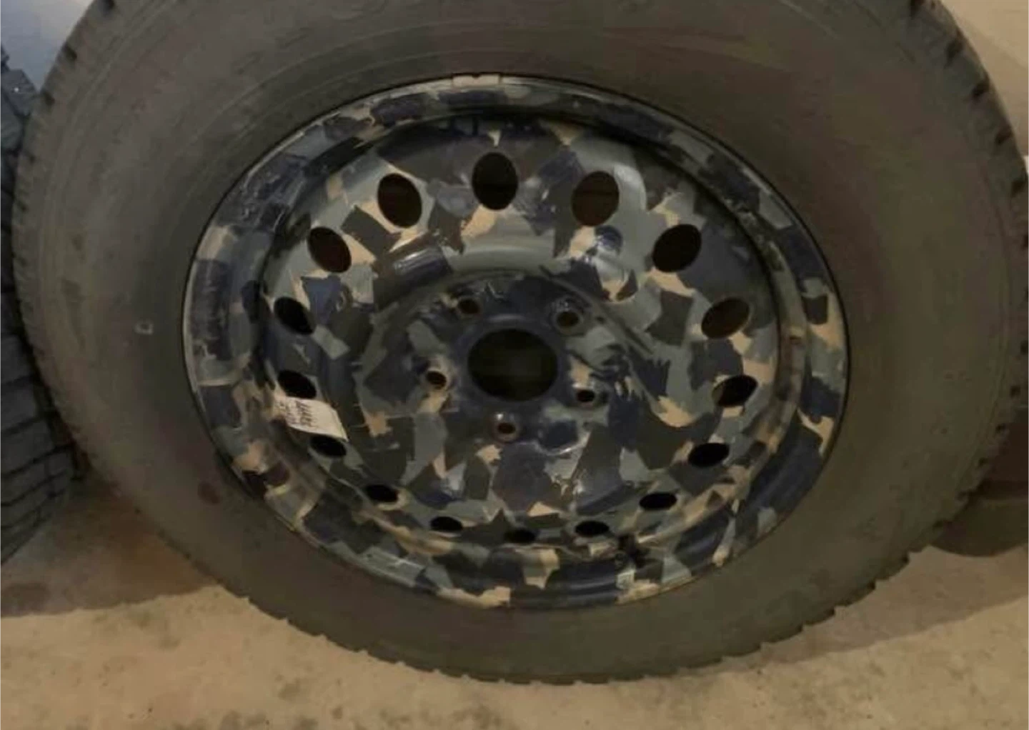 Witer Tire  225/65/ R17 with Camo Rims - photo 3