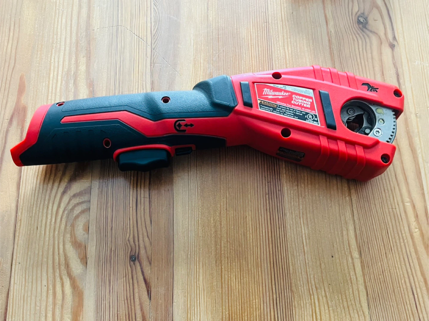 Milwaukee M12 Copper Tubing Cutter - photo 2