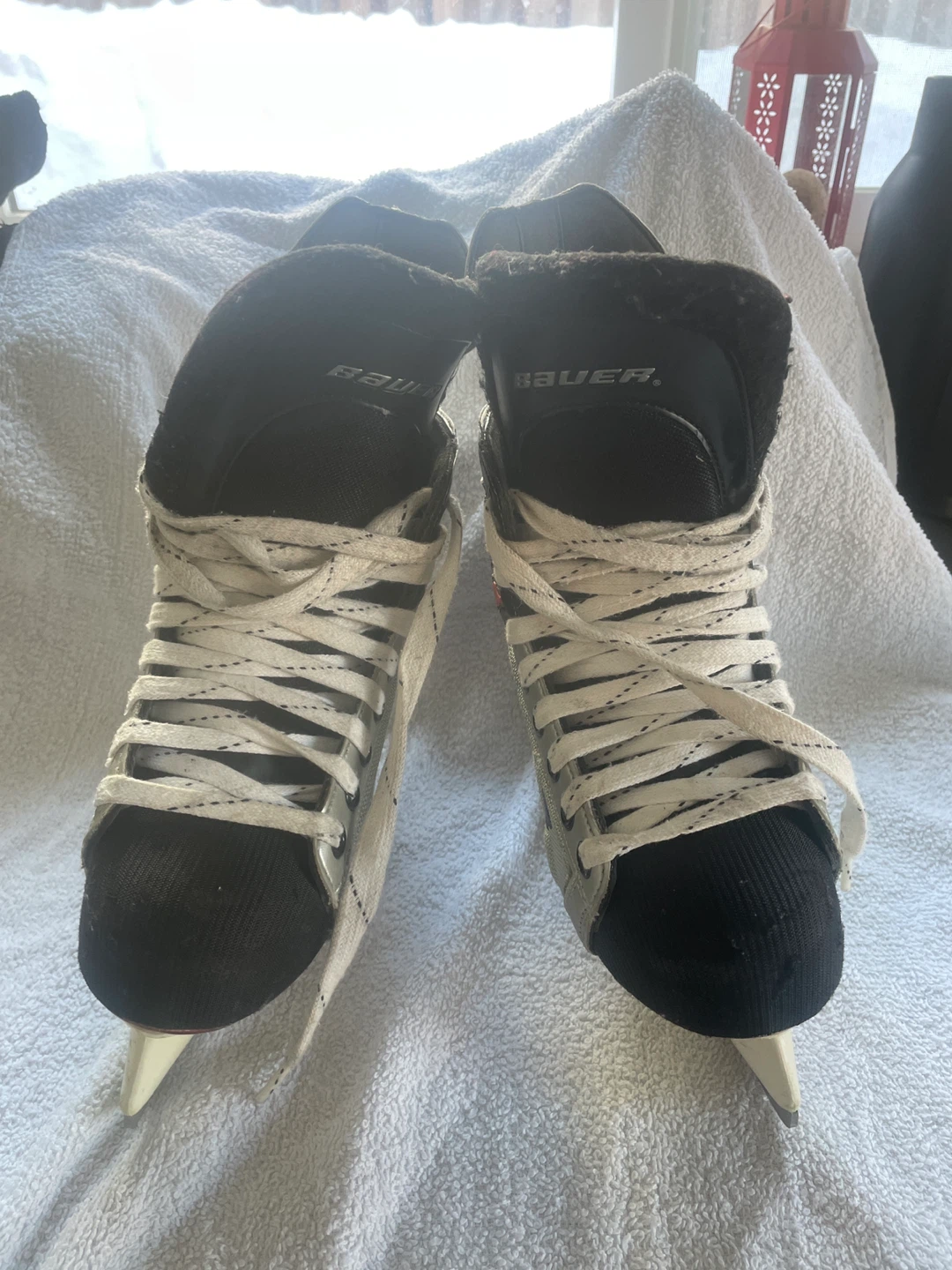 Bauer Vapor Velocity Ice Skates