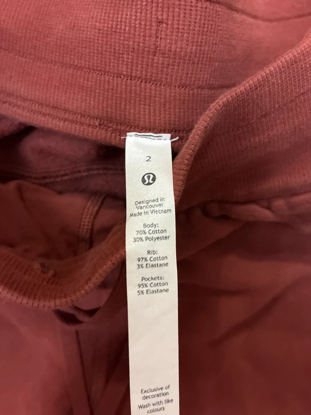 Lululemon Joggers w size 2 Burgundy - photo 2