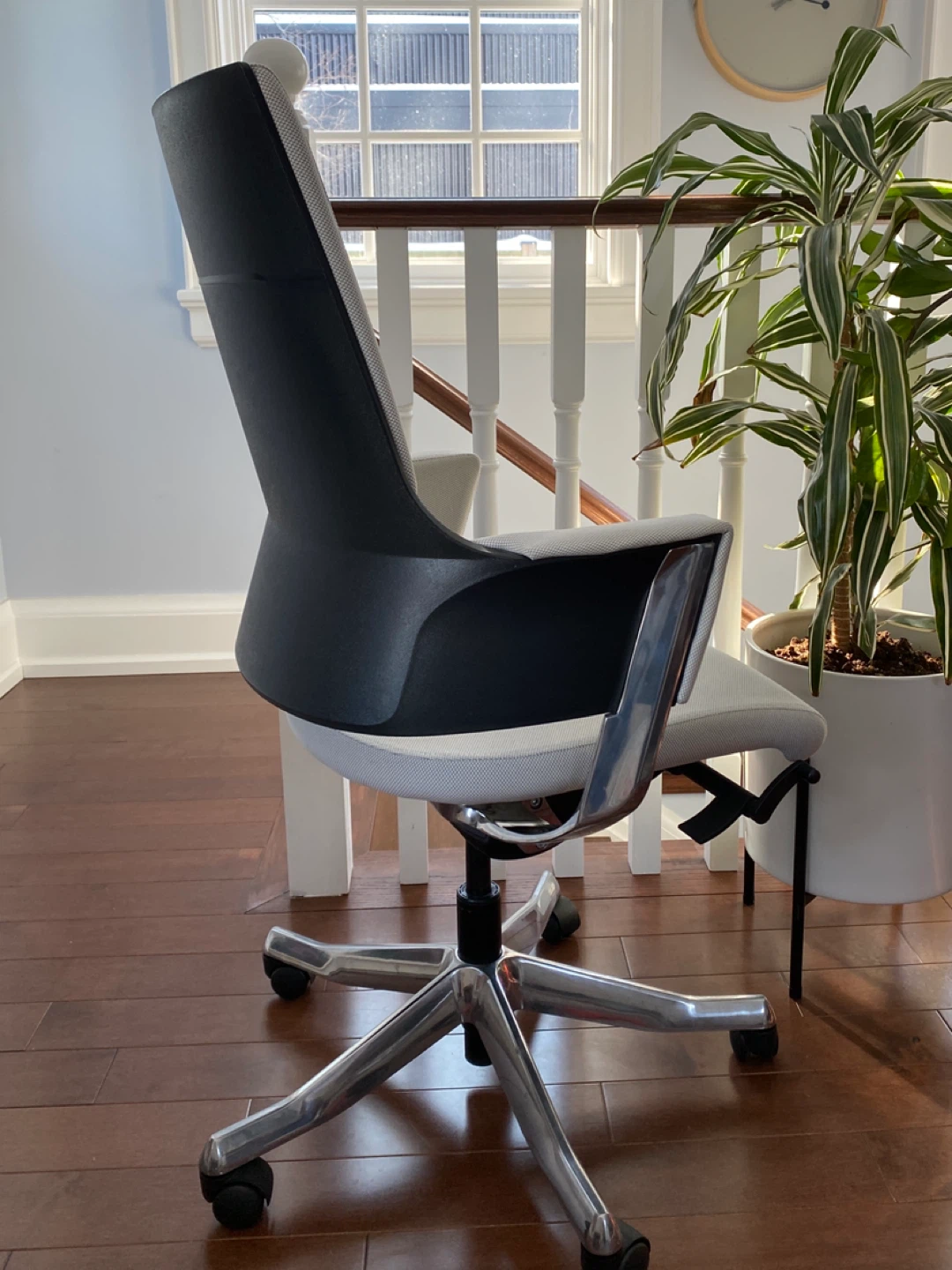 Ergonomic Office Chair - Grey Fabric - photo 2