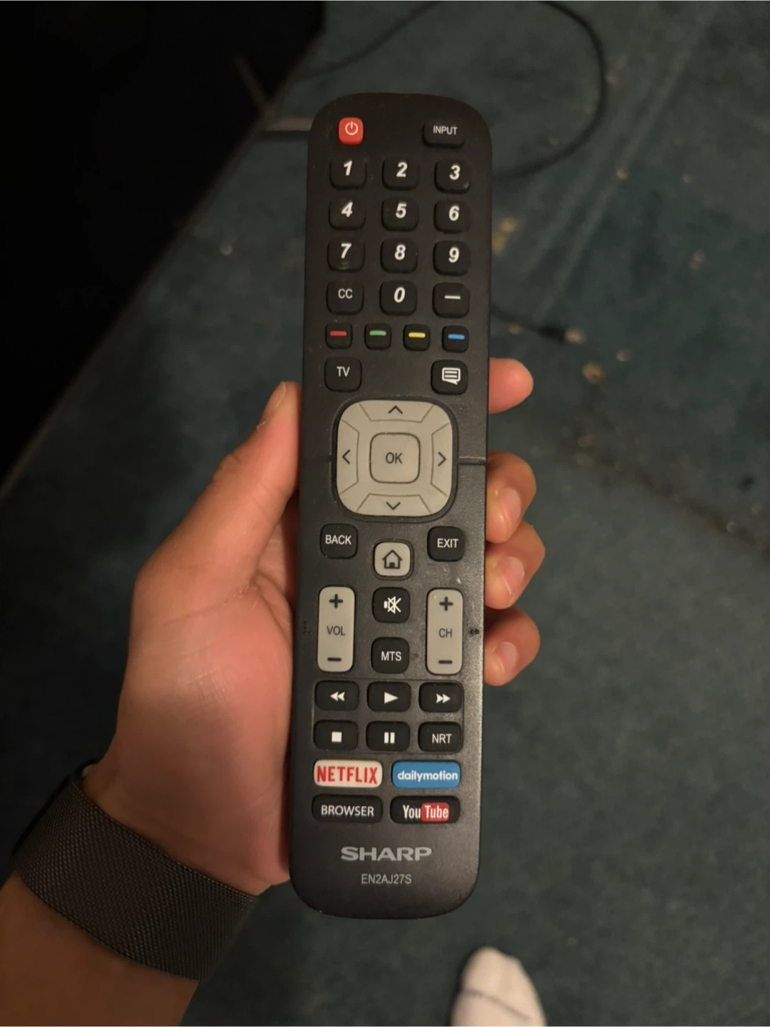 Sharp 4K Smart TV with Remote 45 inches - photo 4