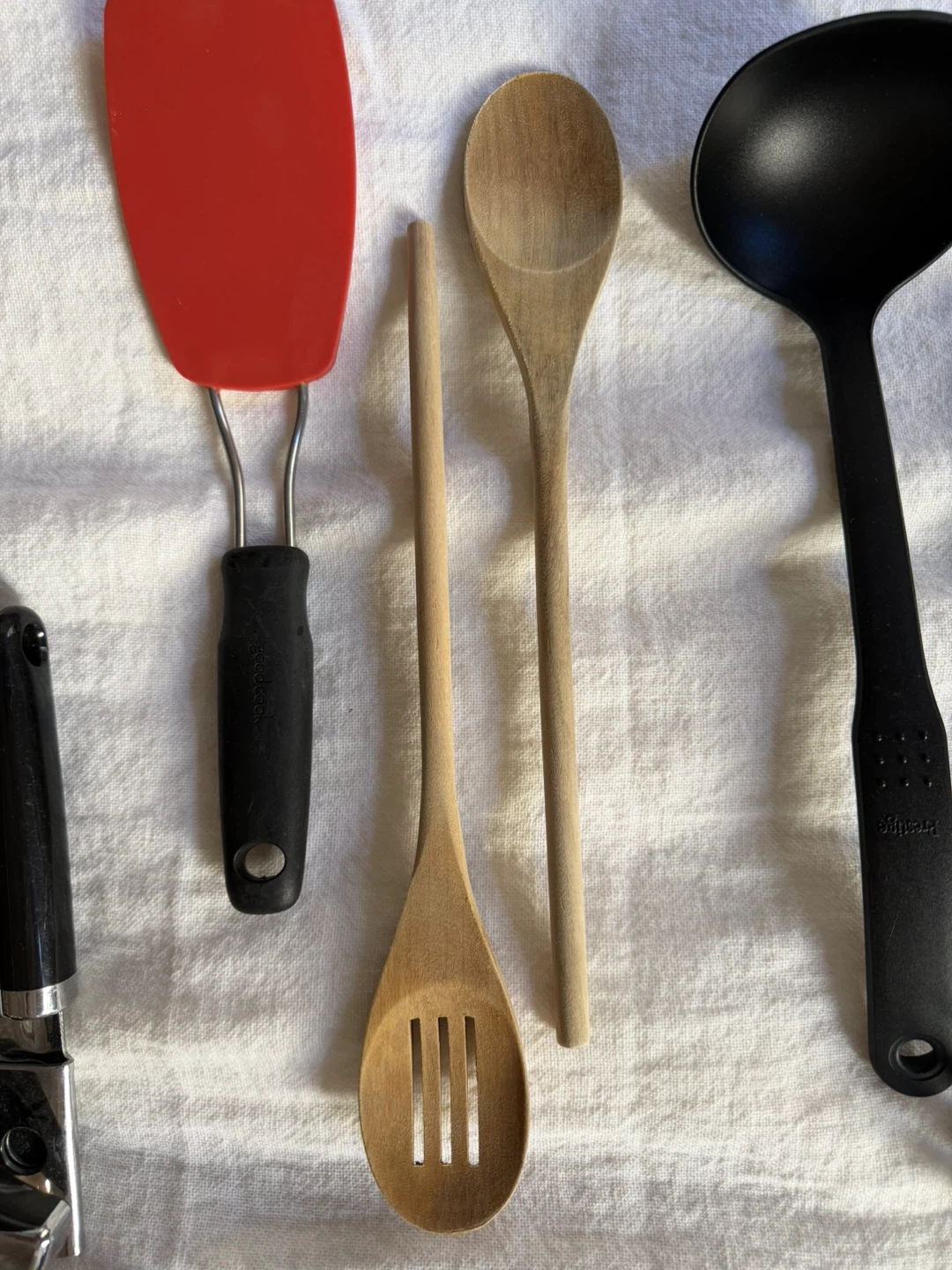 Assorted Kitchen Utensils - photo 5