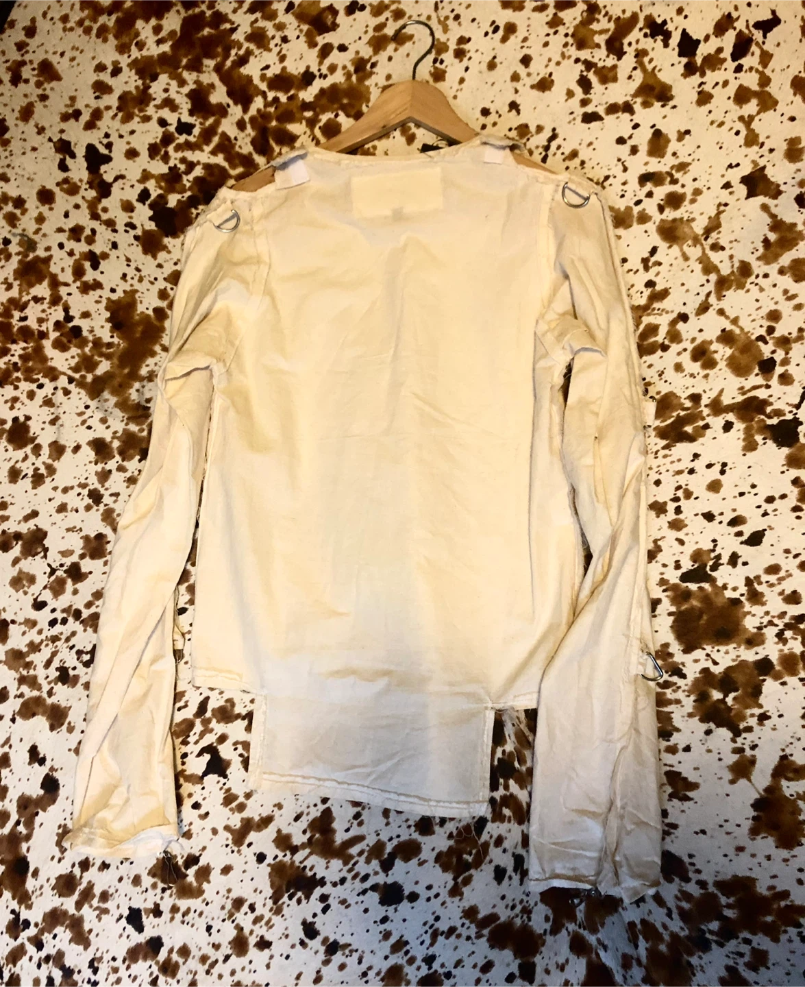 NO FUTURE Snow White Punk Graphic Long Sleeve Shirt - photo 3