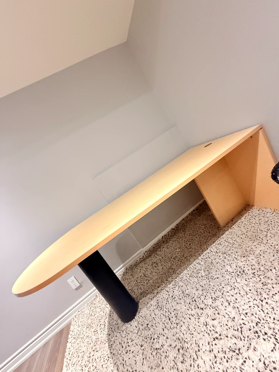 Light Wood office Desk