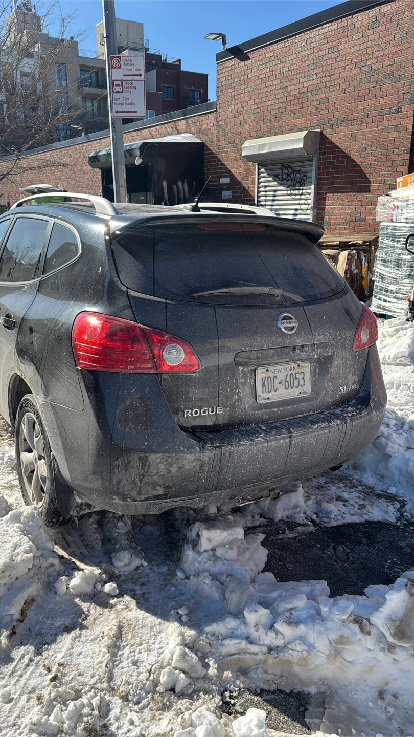 Nissan Rogue - photo 2