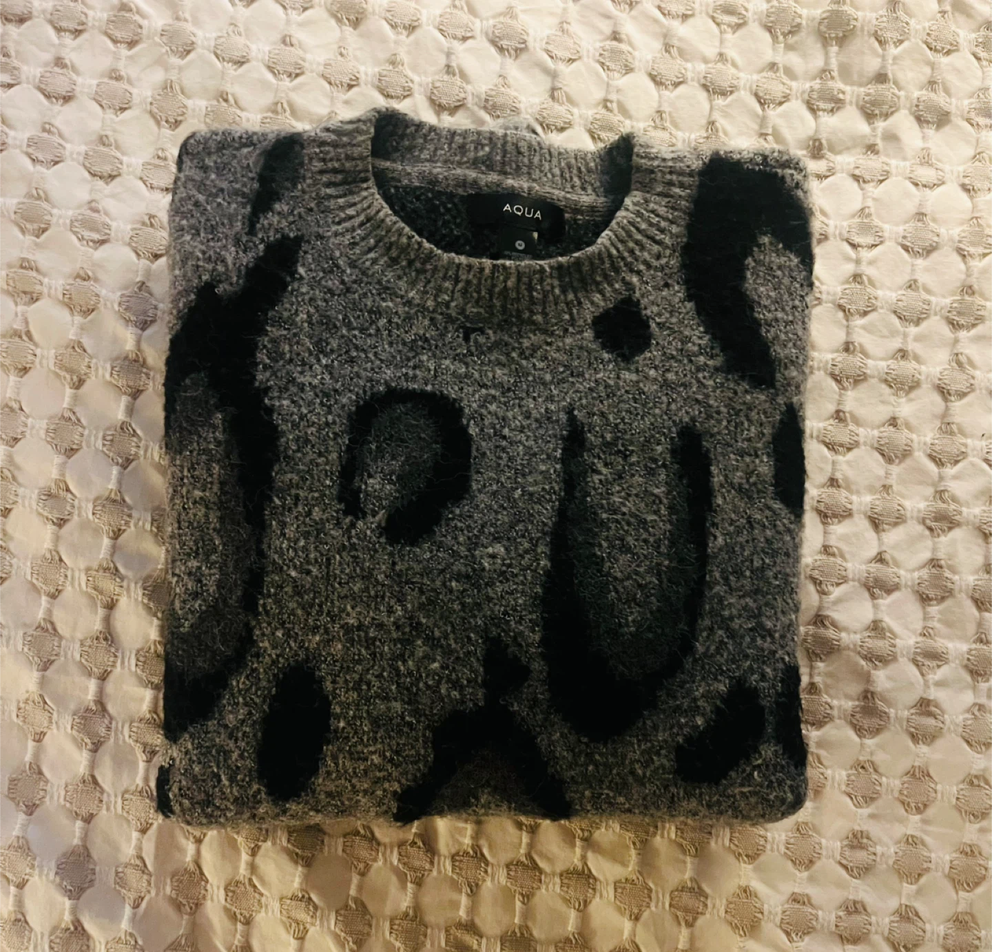 AQUA Leopard Crewneck Sweater - Size M - photo 4
