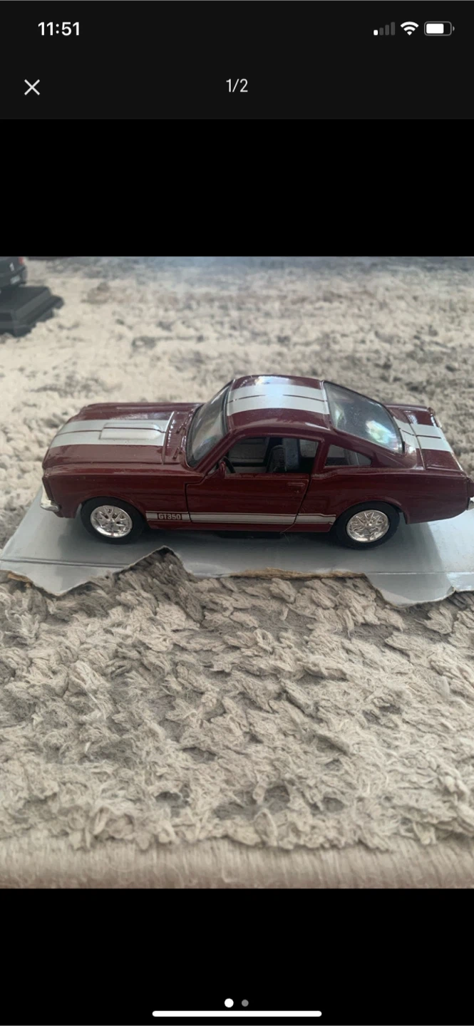Bundled Diecast Model Car - photo 5