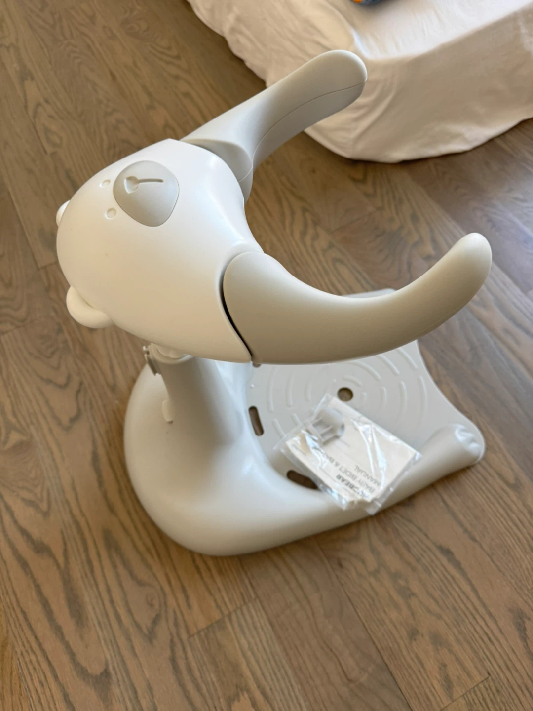 Baby bidet & bathing stand/ shower helper