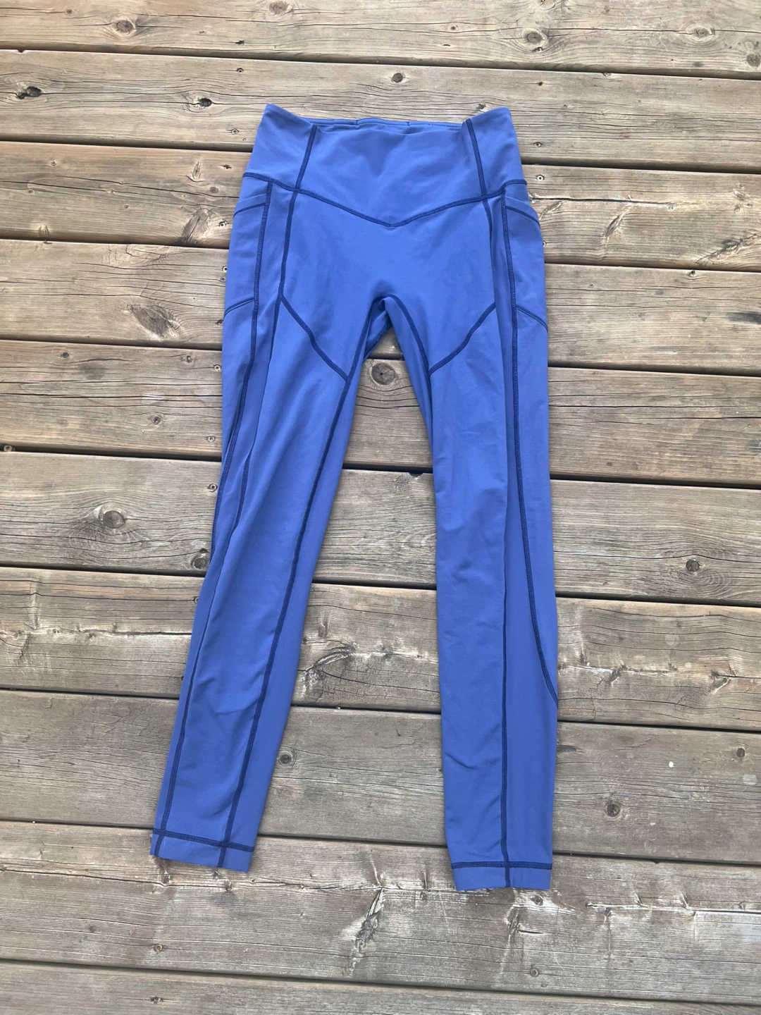 Lululemon leggings with pockets size 8